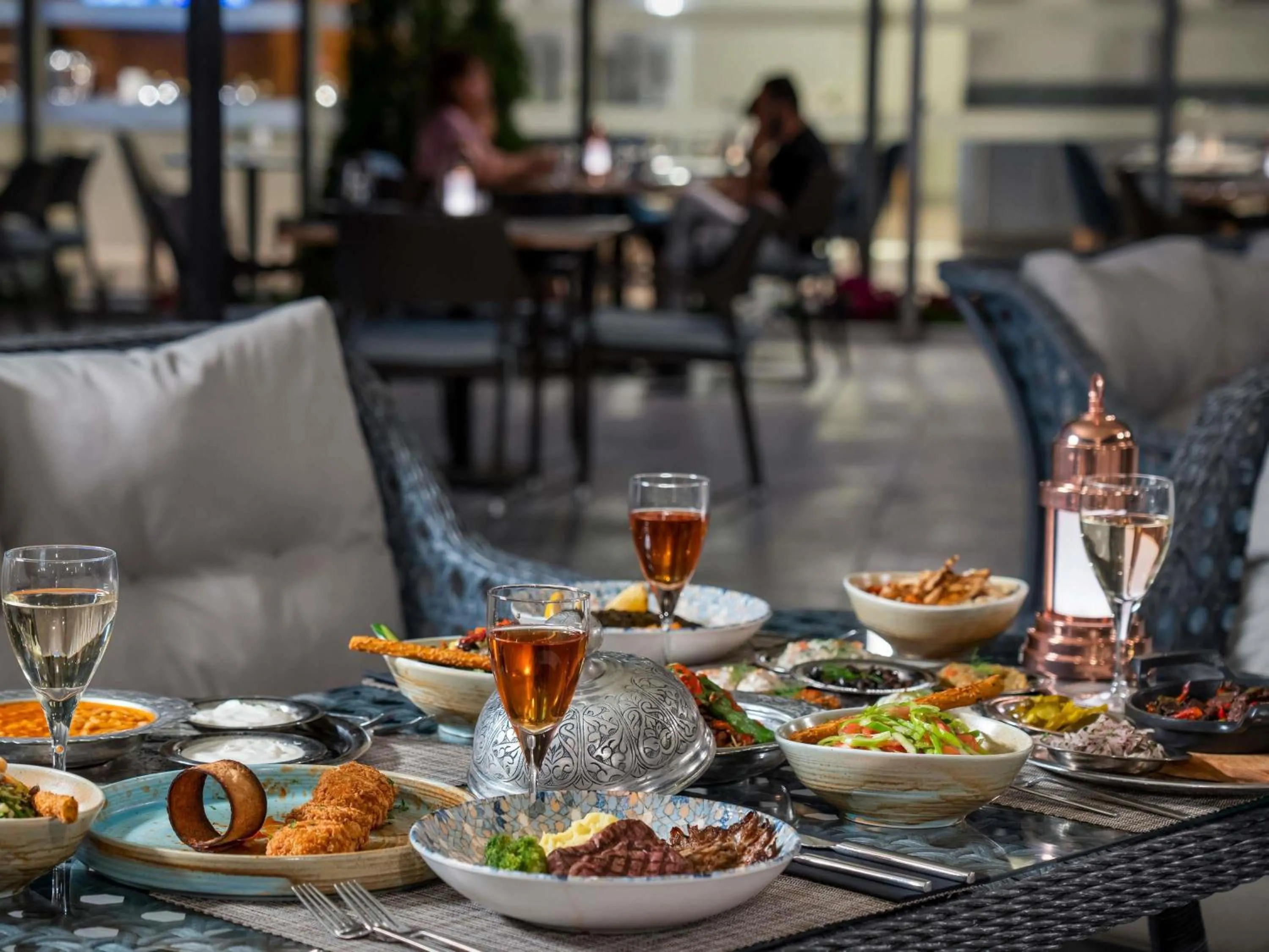 Restaurant/places to eat in Novotel Kayseri