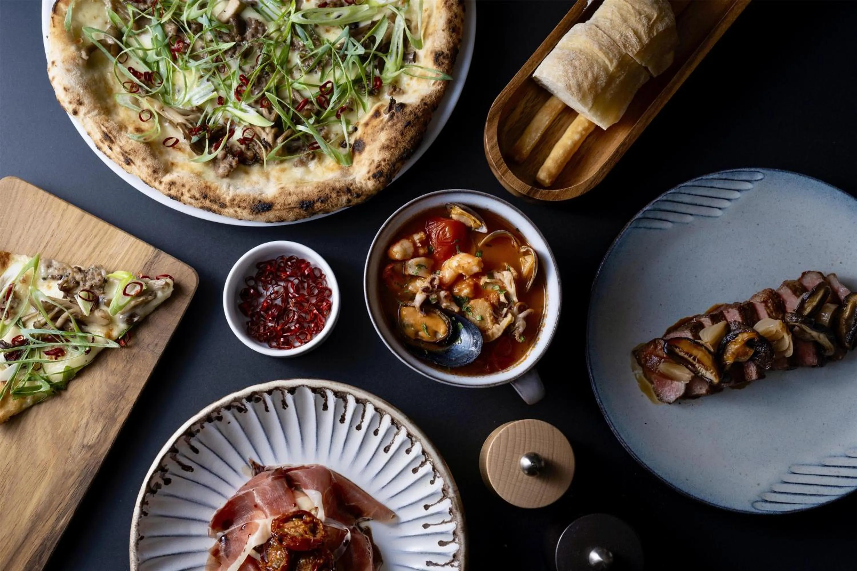 Restaurant/places to eat in Hyatt Regency Kyoto