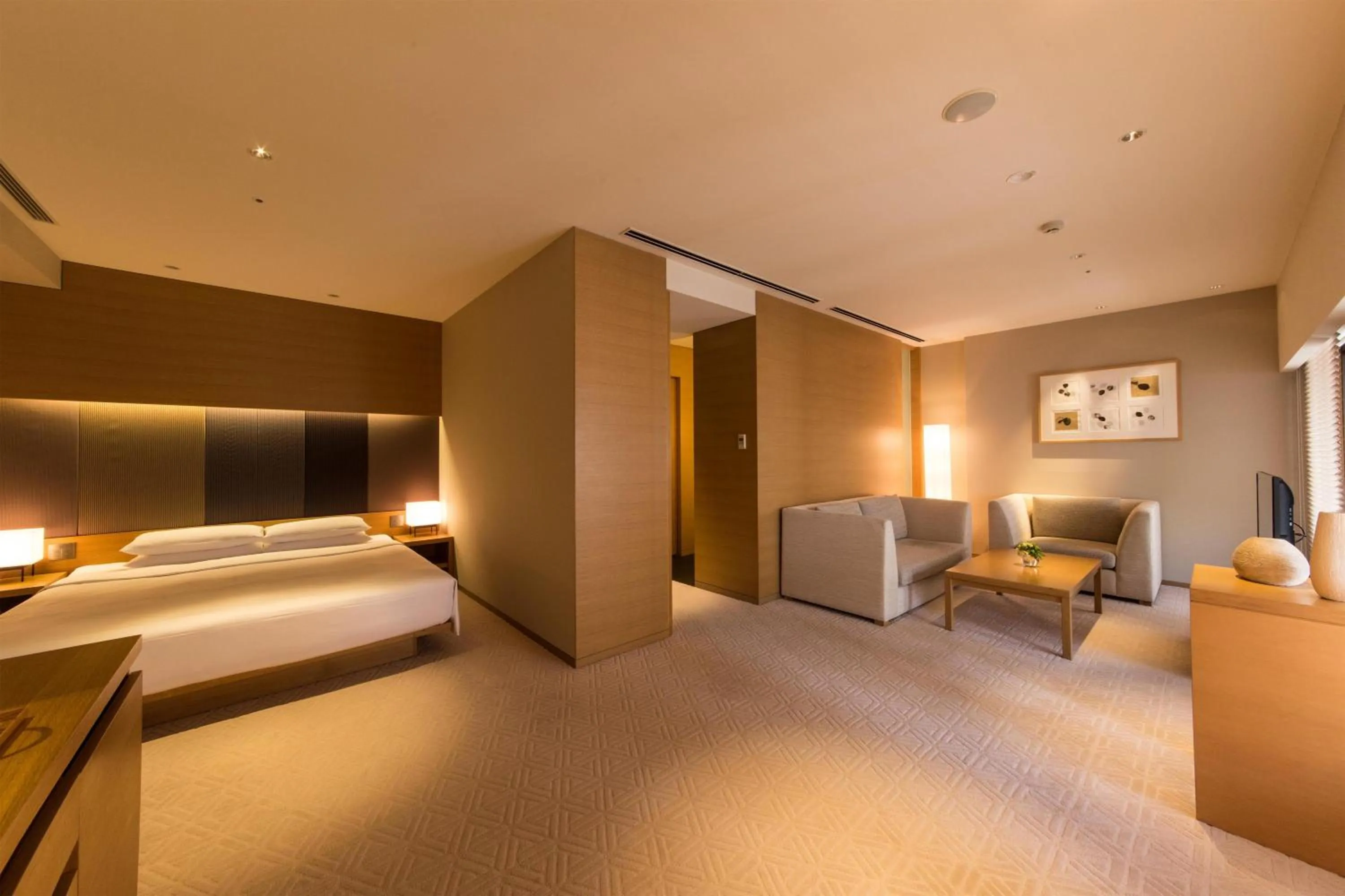 Bedroom, Bed in Hyatt Regency Kyoto