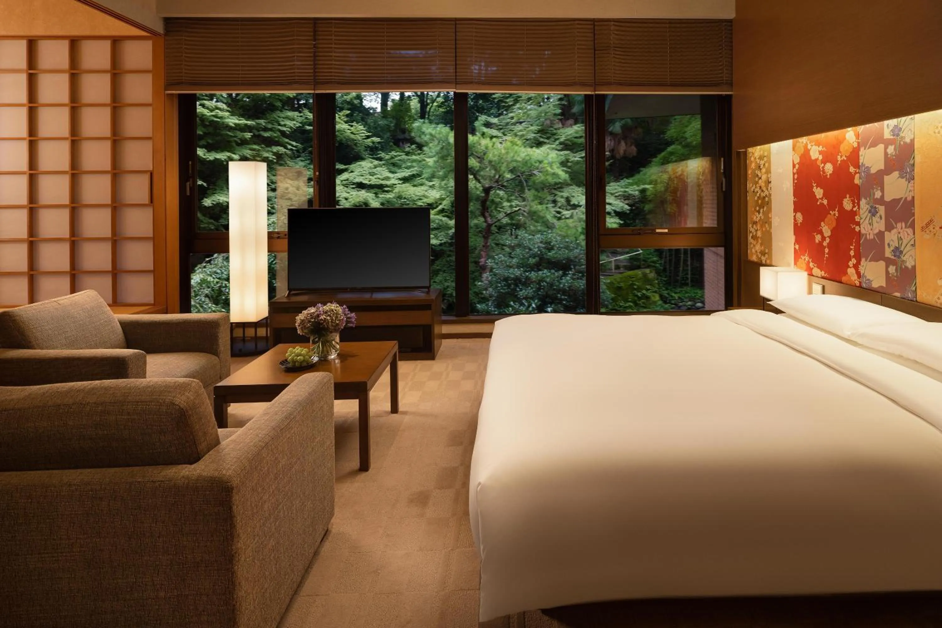 Photo of the whole room, Bed in Hyatt Regency Kyoto