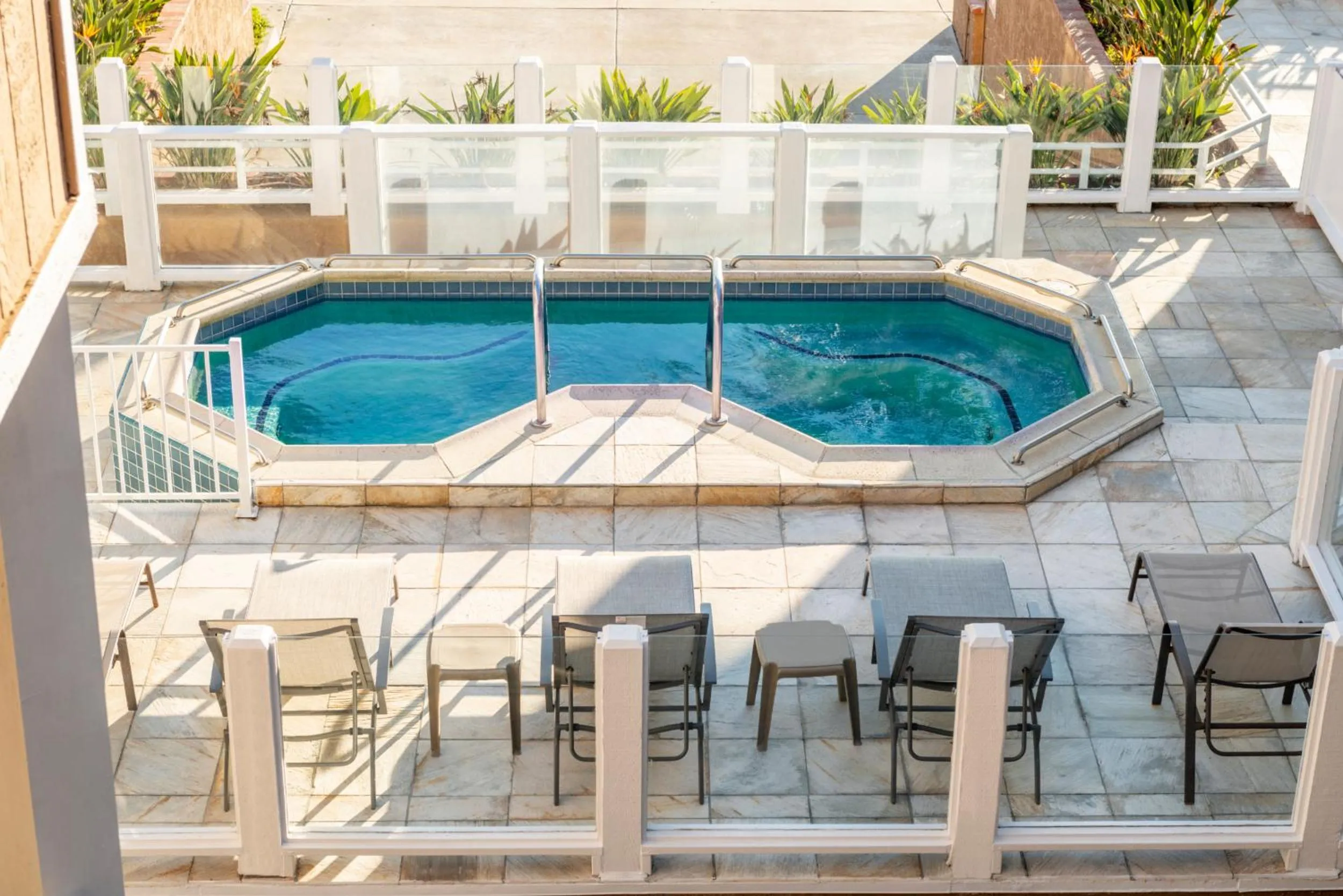 Area and facilities in Beachfront Inn and Suites at Dana Point