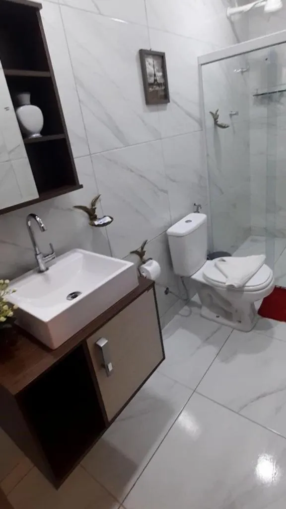 Shower in Suítes Bouganville