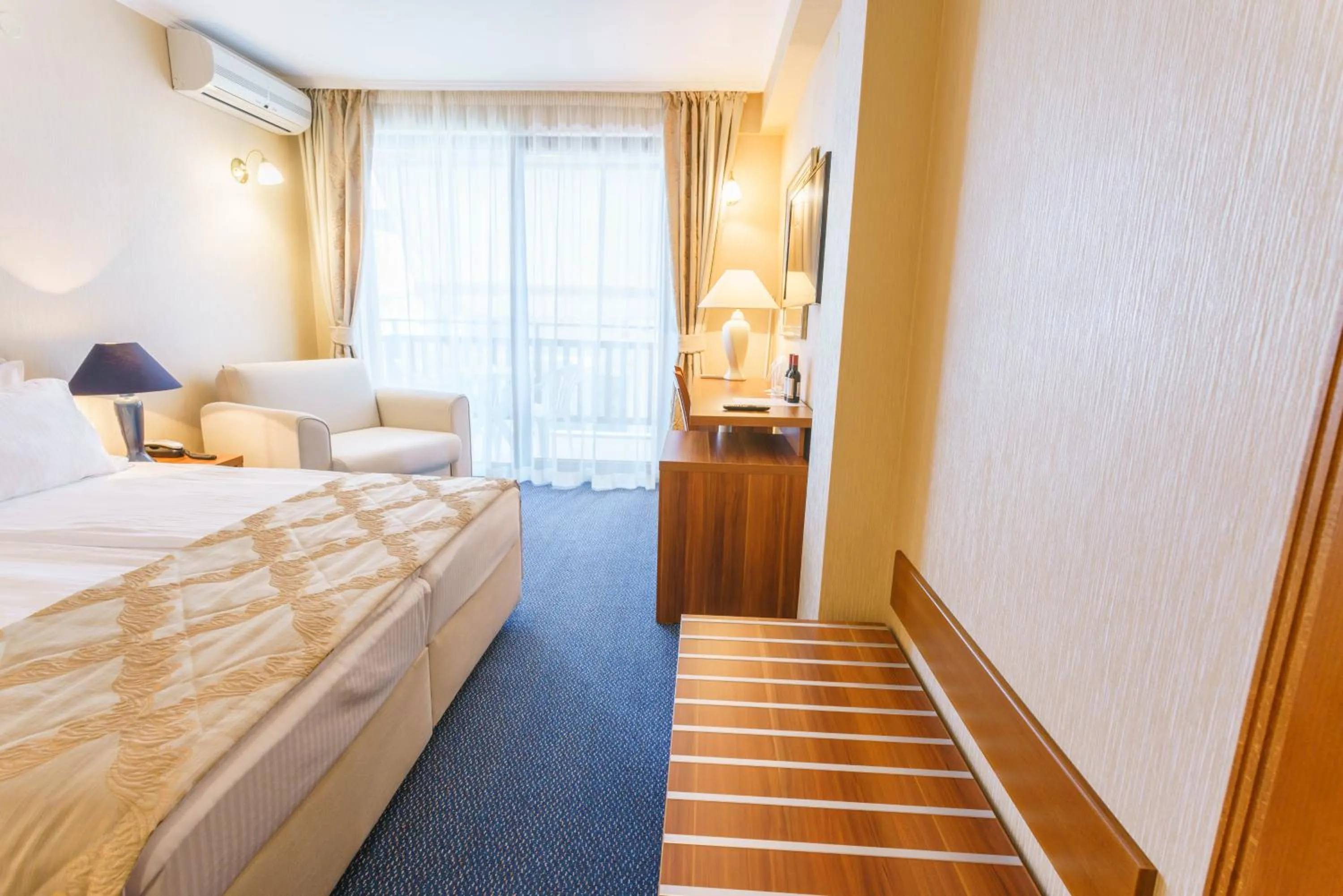 Photo of the whole room in Fjord B&B