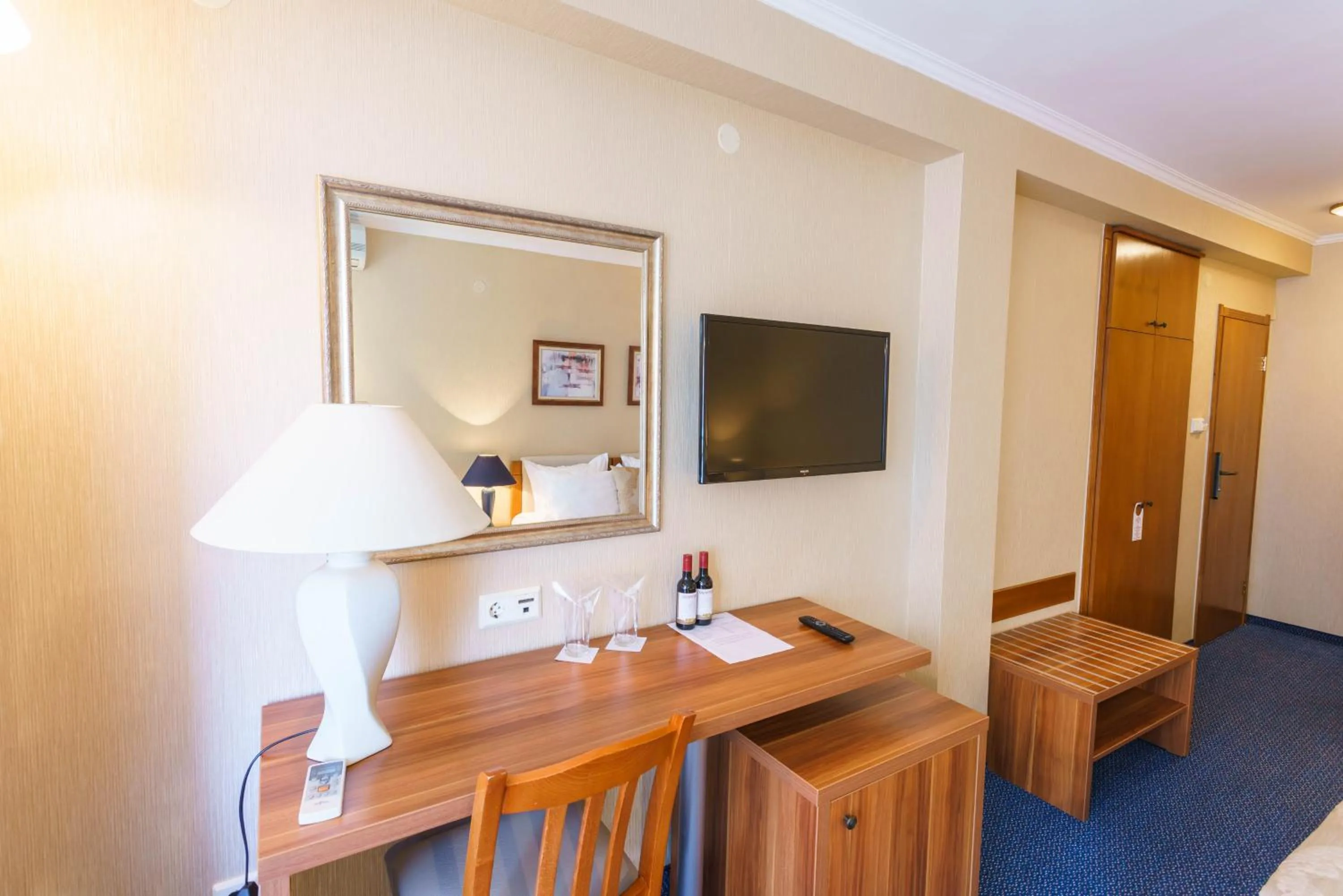 Photo of the whole room in Fjord B&B