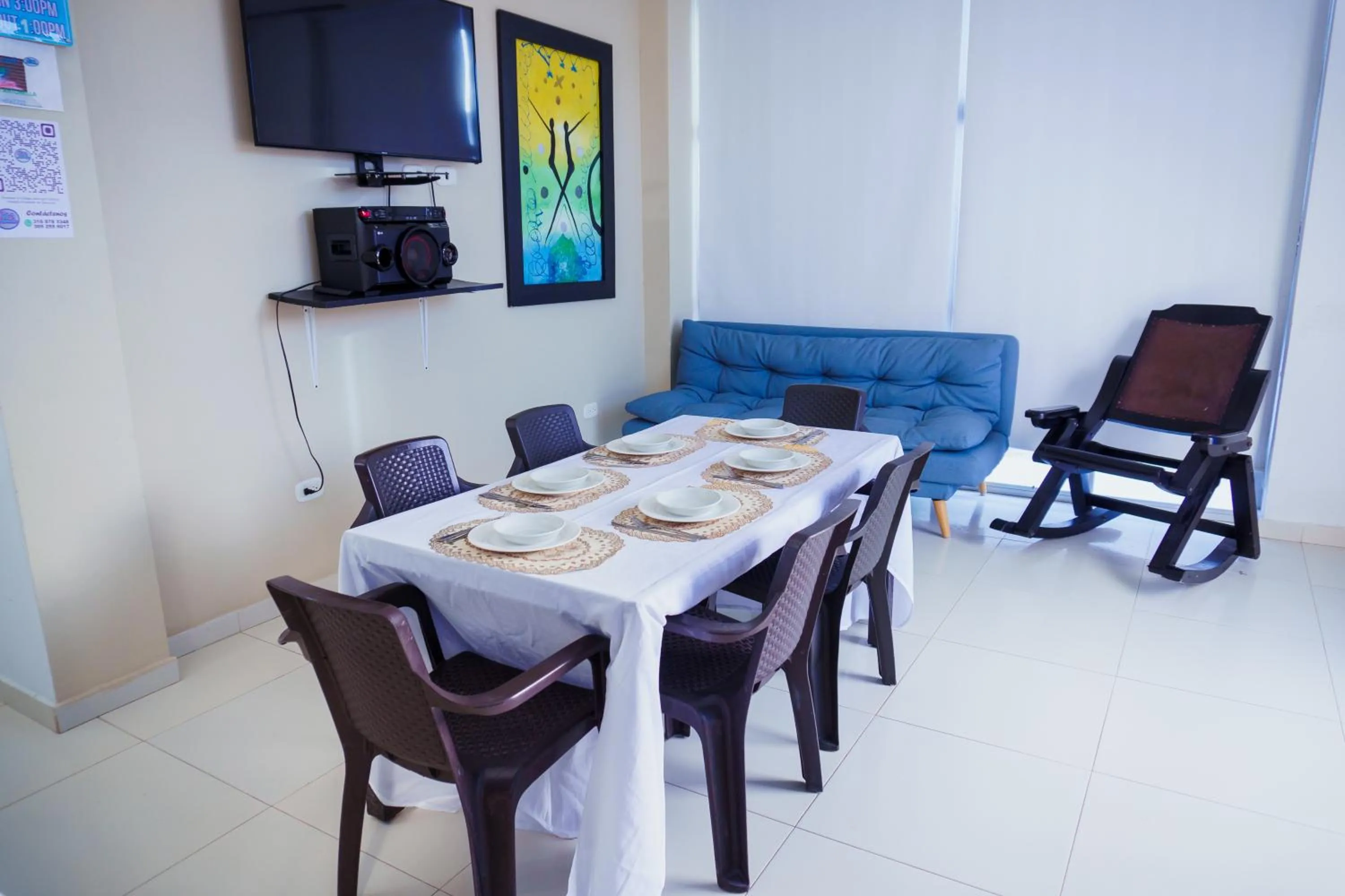 Communal lounge/ TV room in Cabanas Villa Antonella Covenas