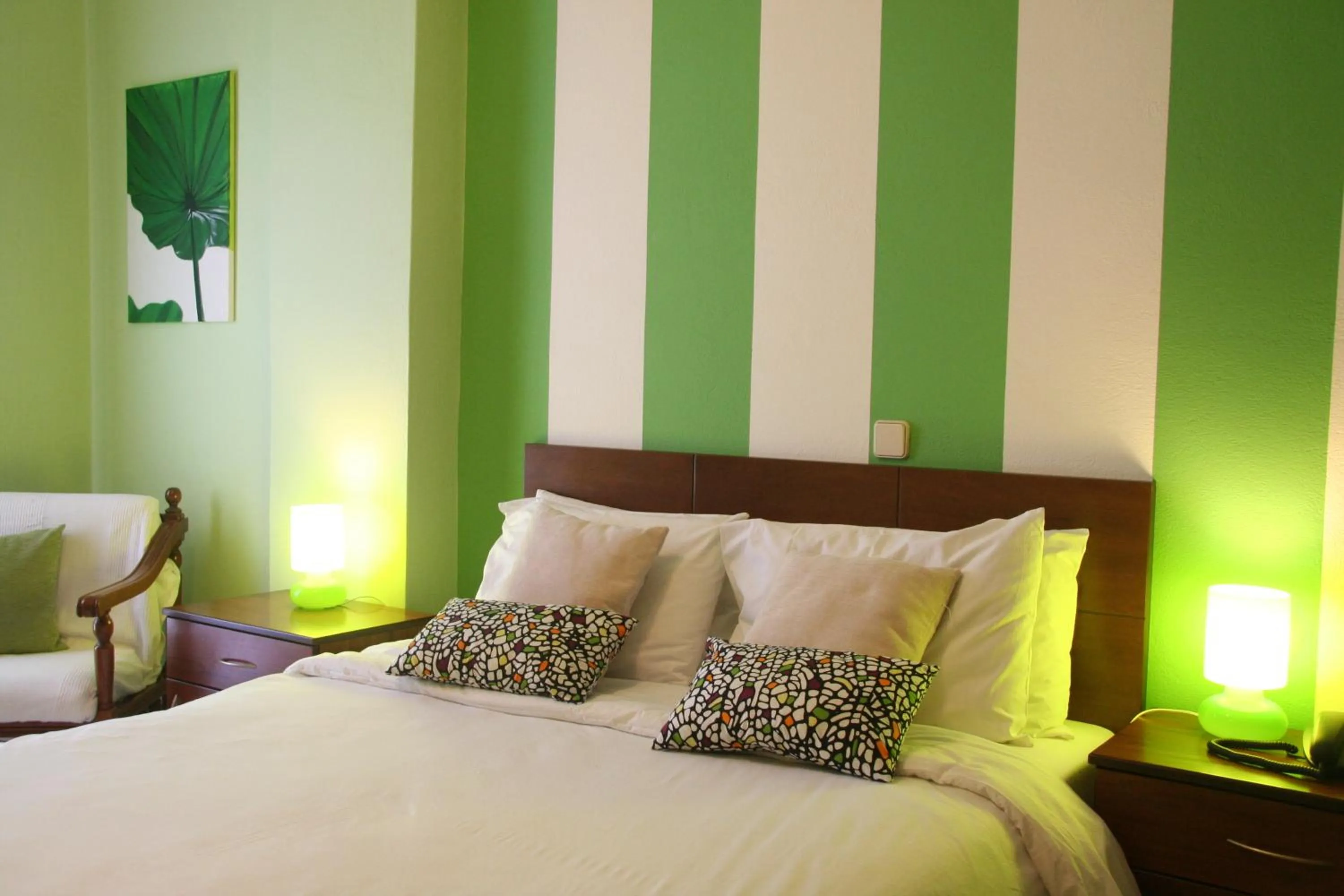 Bedroom, Bed in Waterlily Hotel Apartments