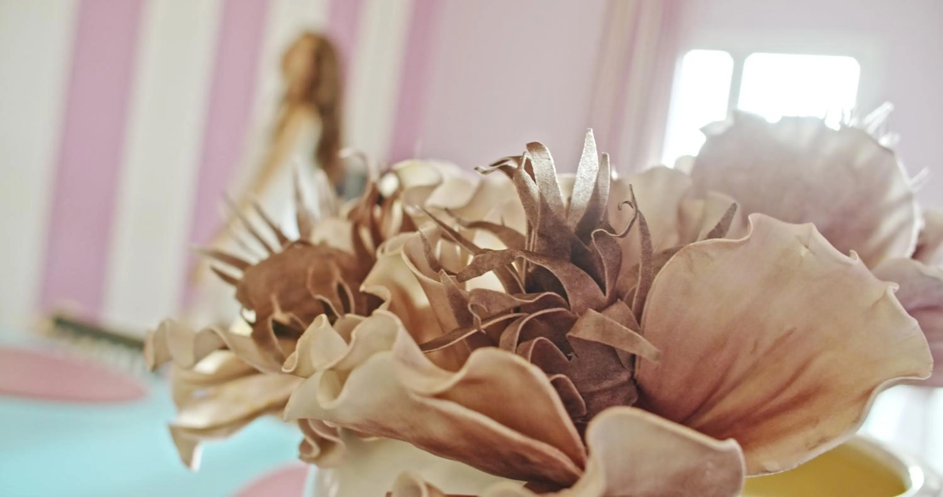 Decorative detail in Waterlily Hotel Apartments