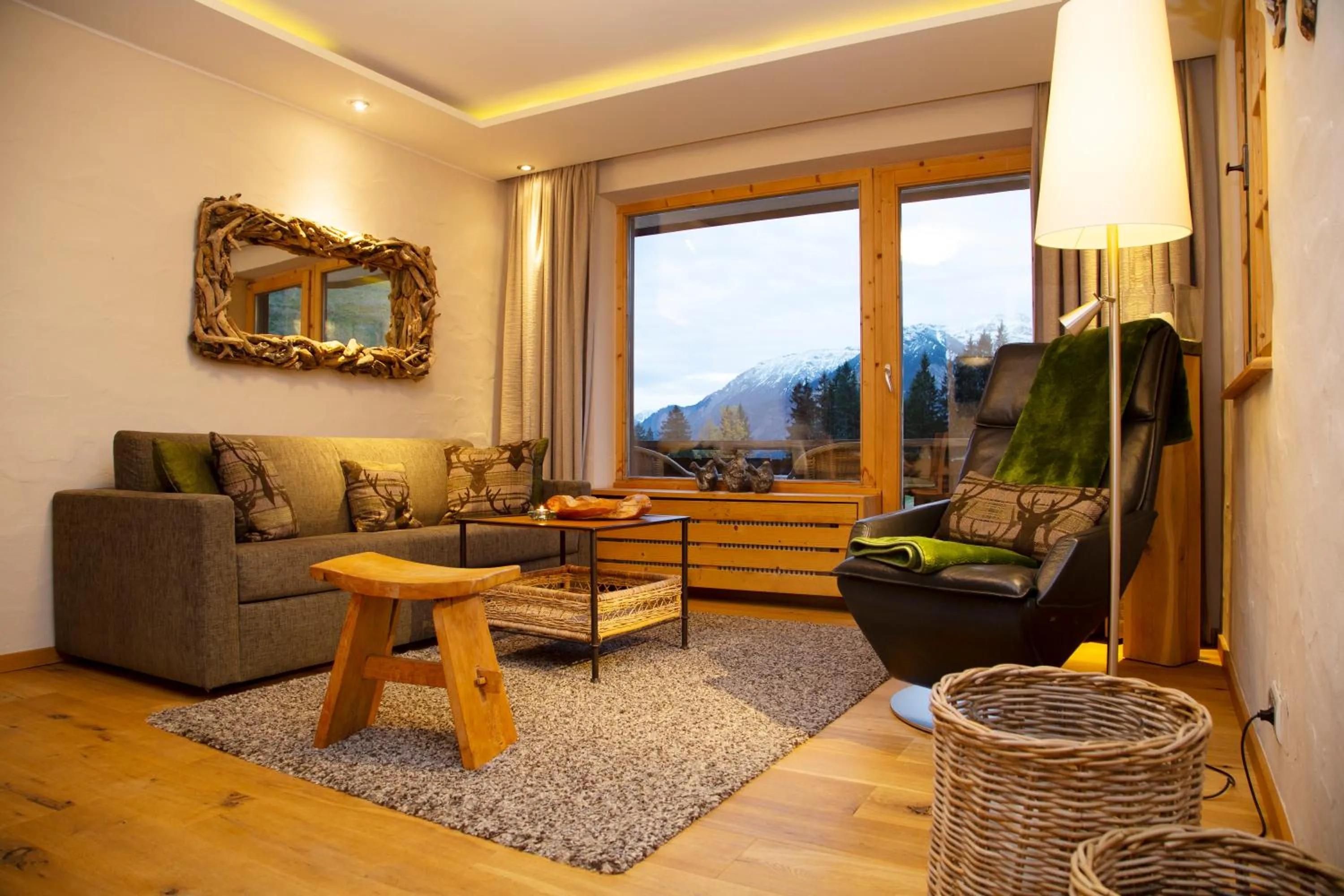 Living room in Berghotel Schlossanger Alp
