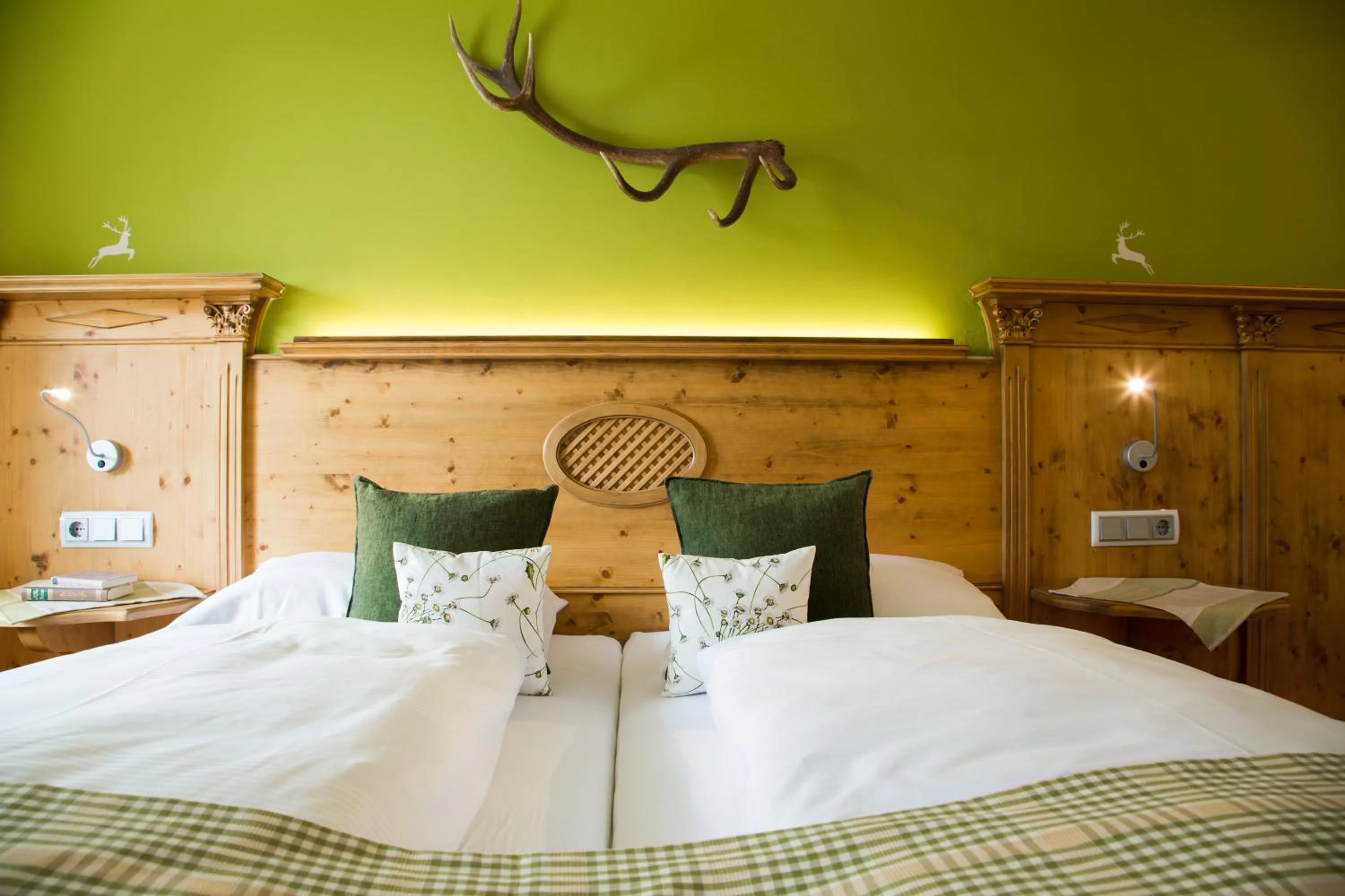 Bed in Berghotel Schlossanger Alp