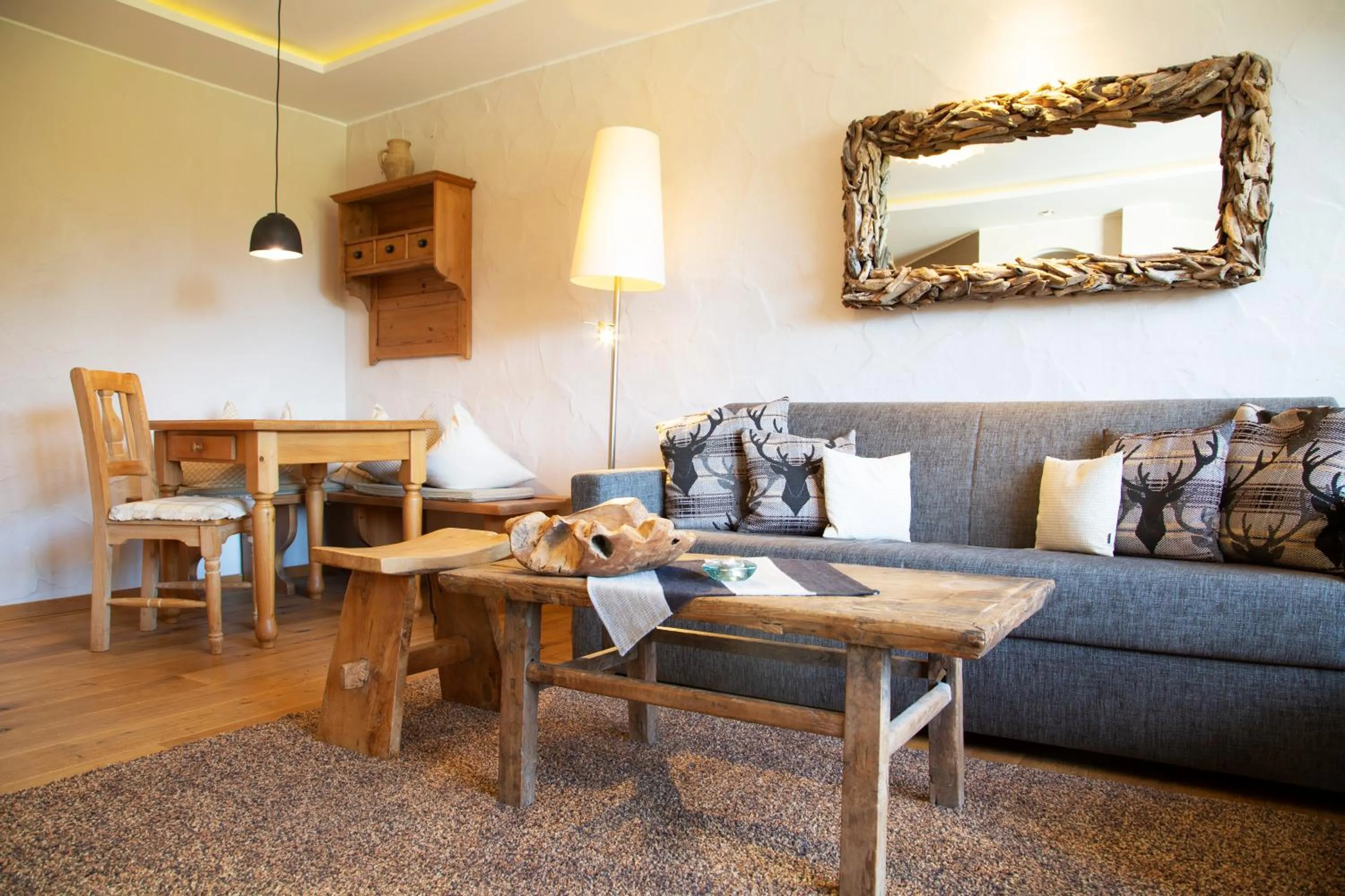 Living room in Berghotel Schlossanger Alp