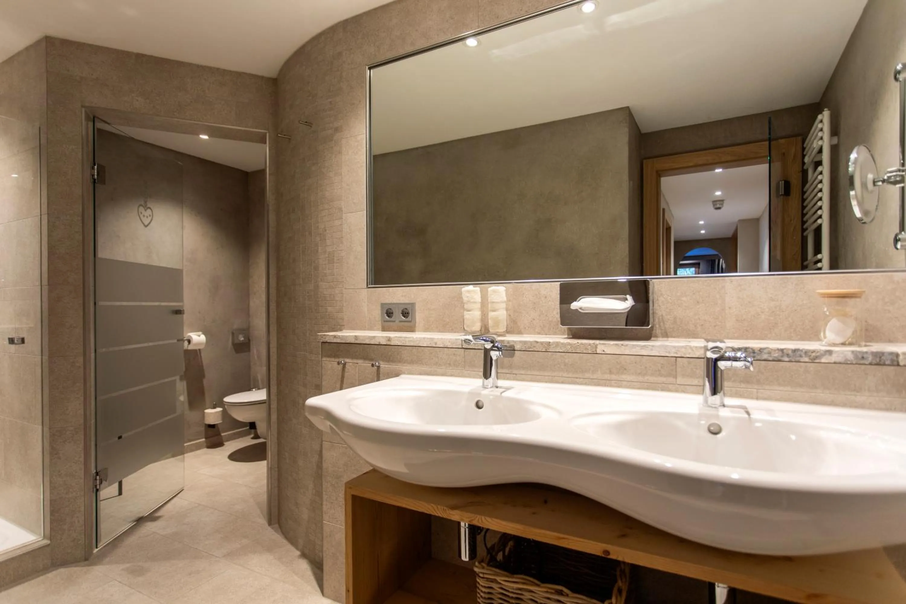 Bathroom in Berghotel Schlossanger Alp