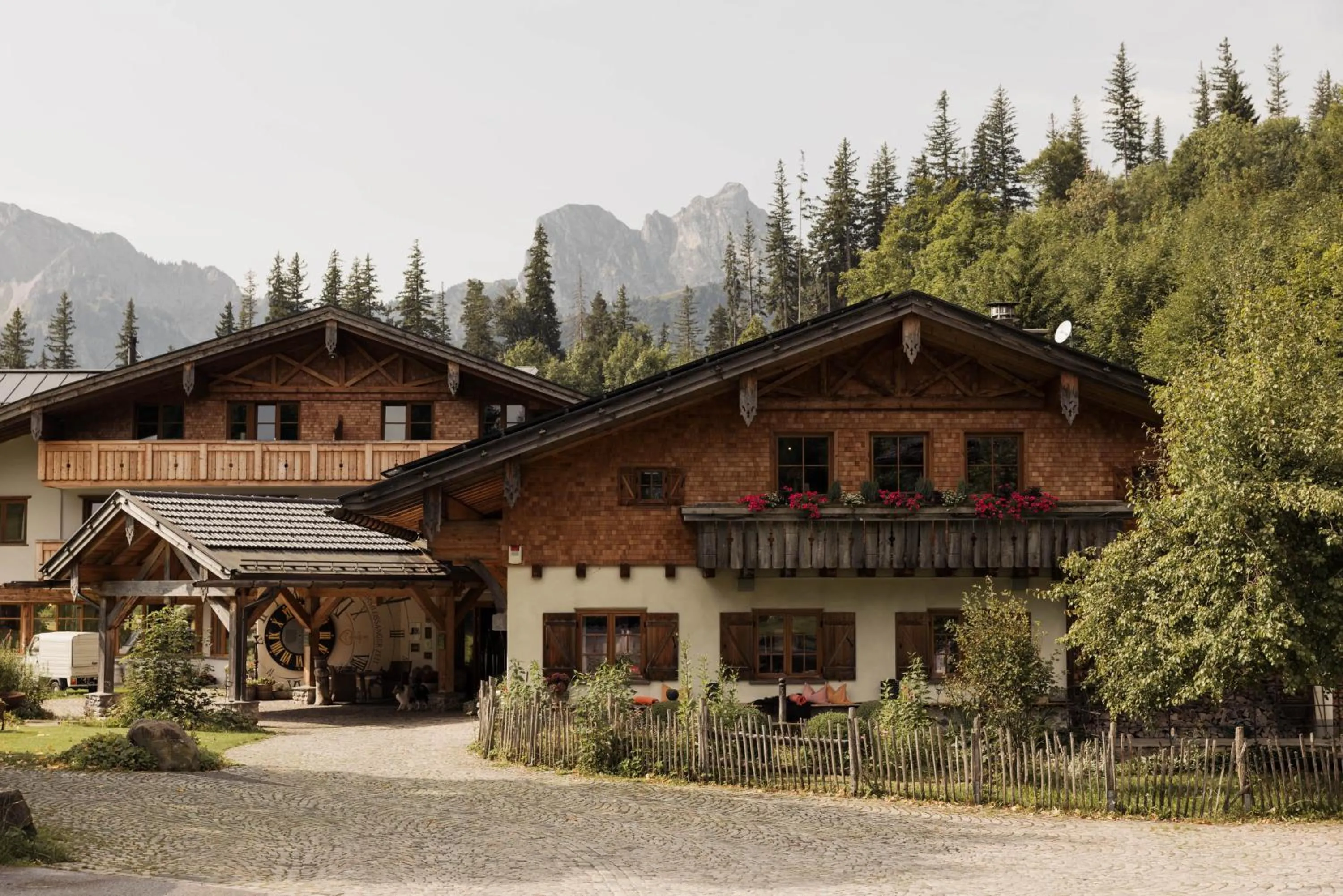 Property building in Berghotel Schlossanger Alp