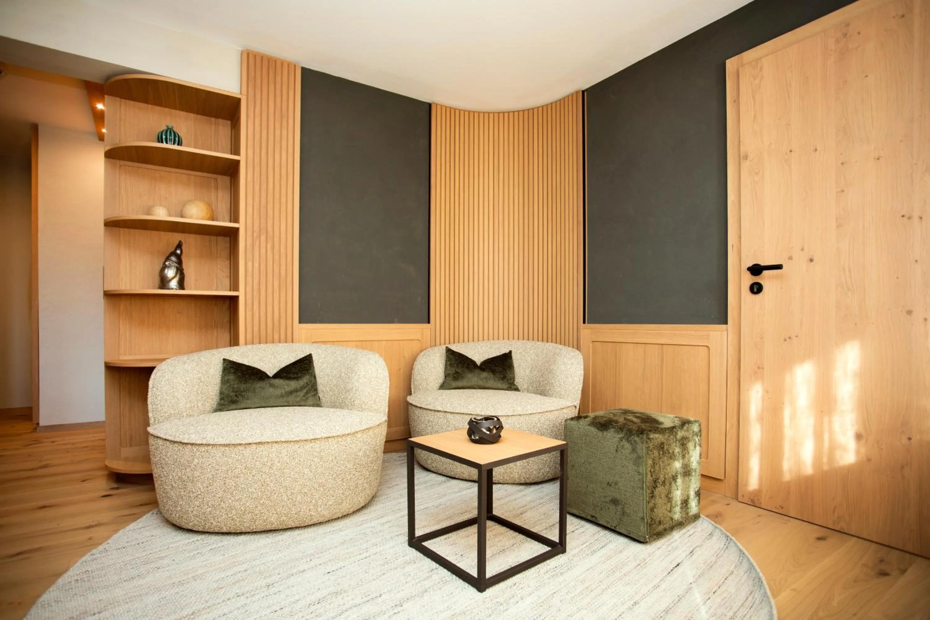 Living room in Berghotel Schlossanger Alp