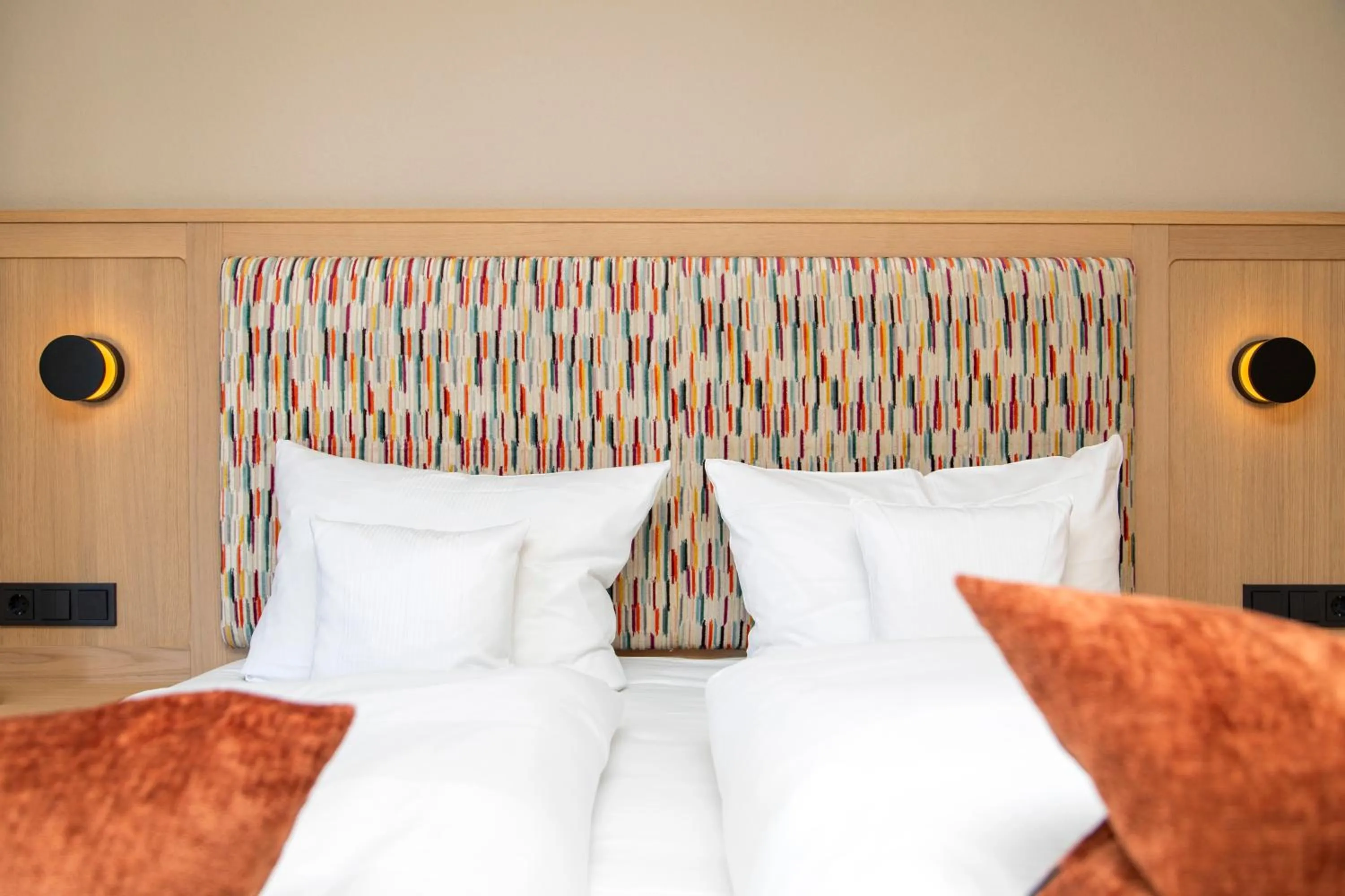 Bedroom, Bed in Berghotel Schlossanger Alp