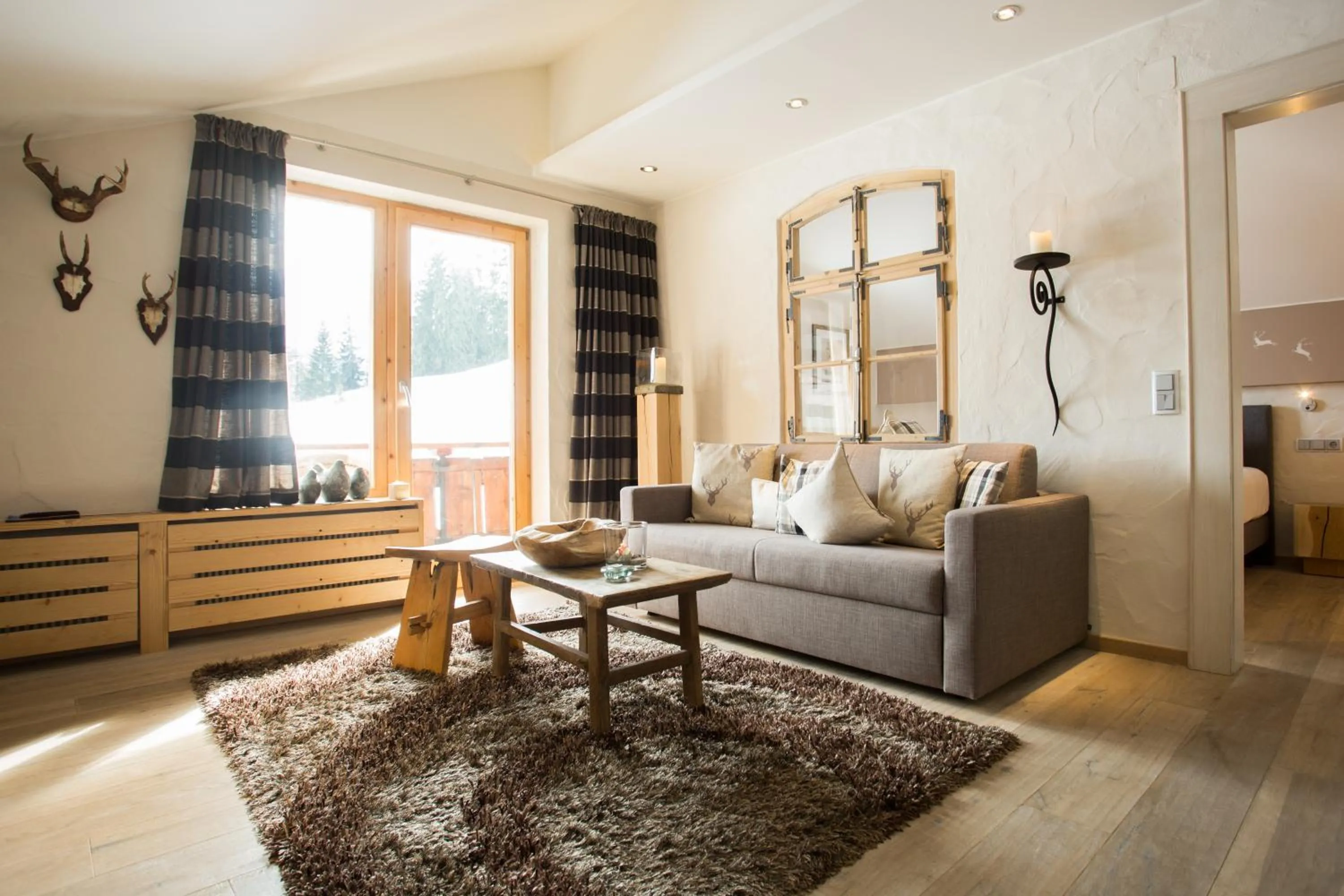 Living room in Berghotel Schlossanger Alp