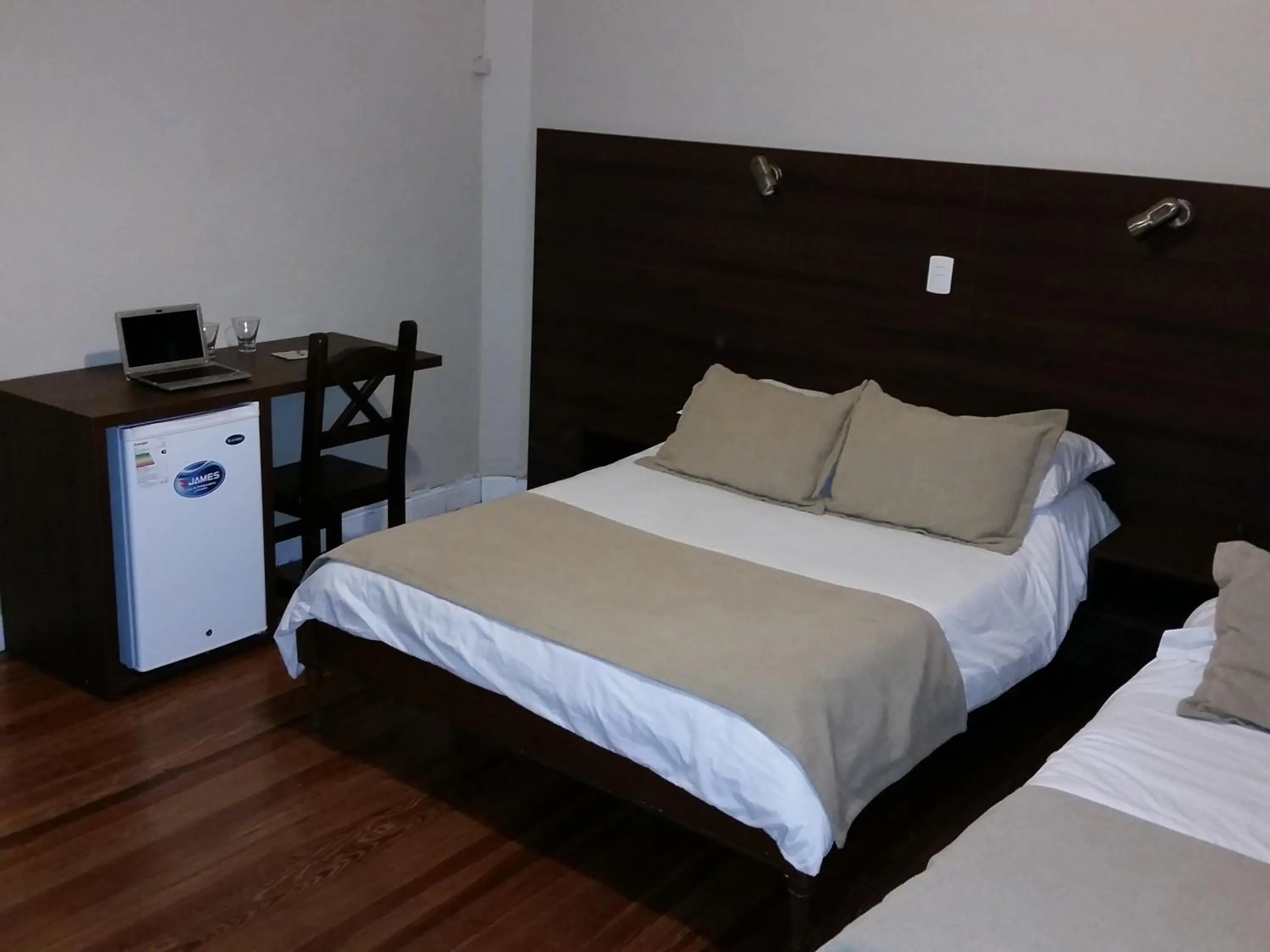 Photo of the whole room, Bed in New Arapey Hotel