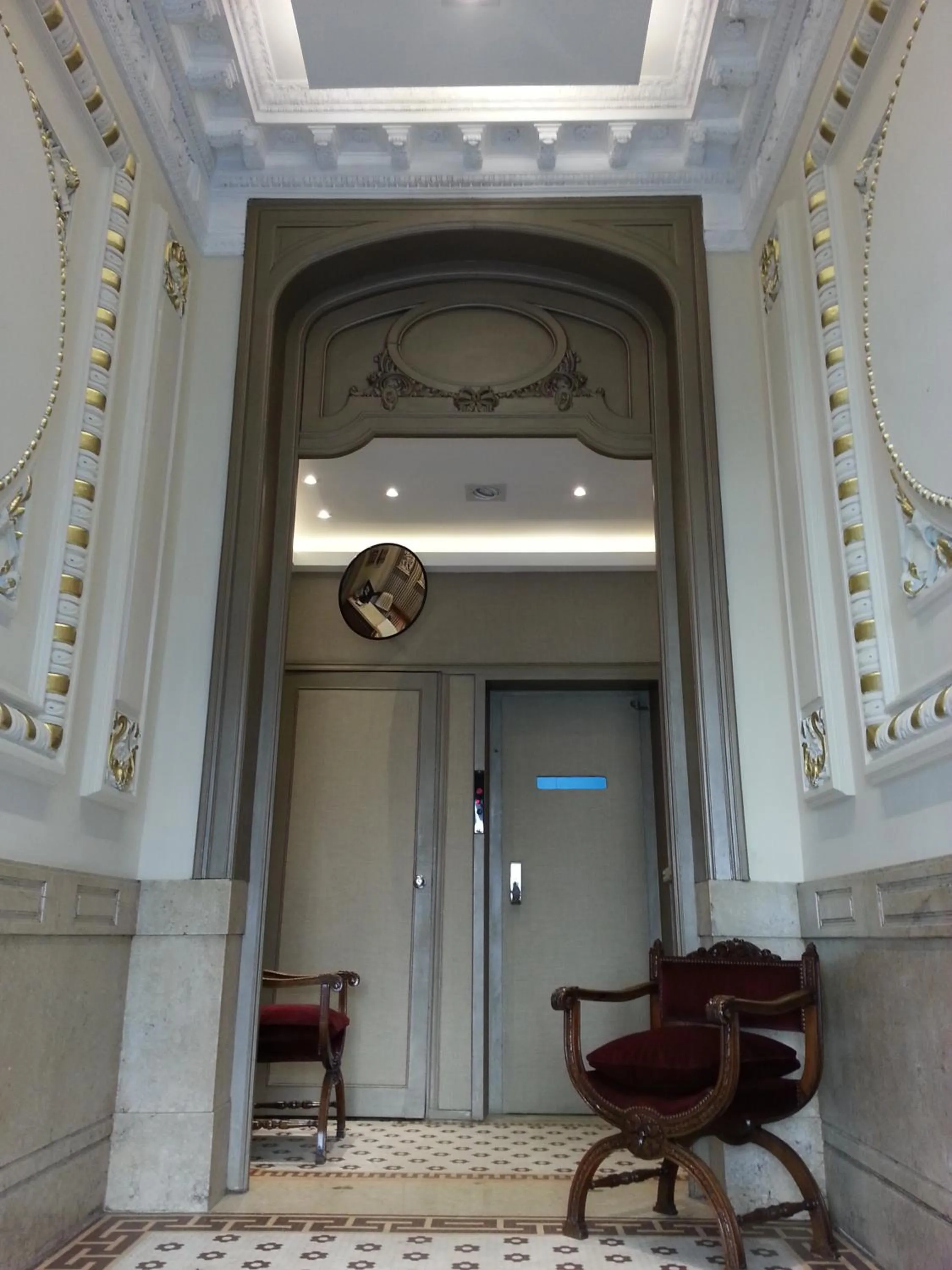 Facade/entrance in New Arapey Hotel