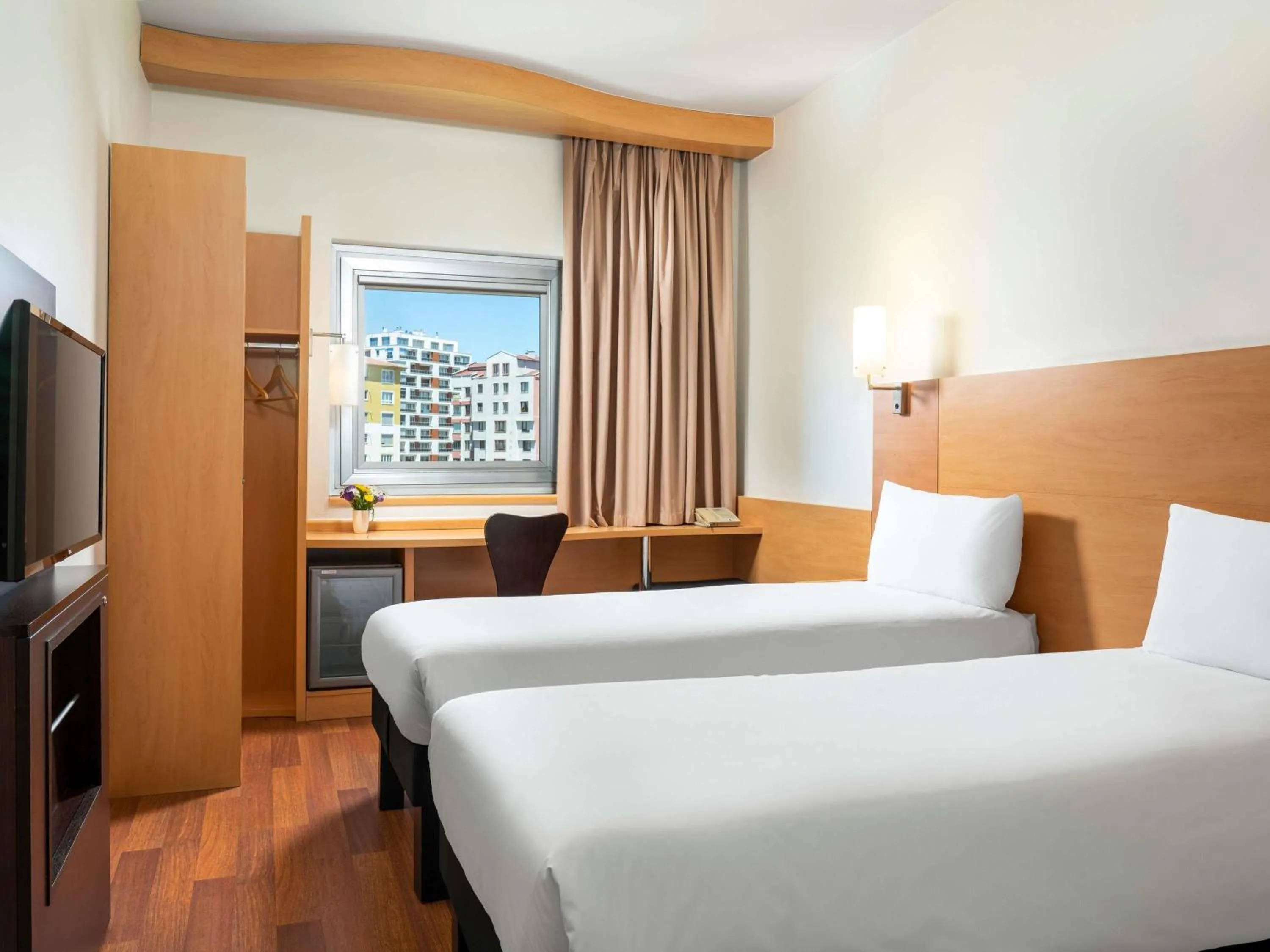 Bedroom, Bed in Ibis Kayseri