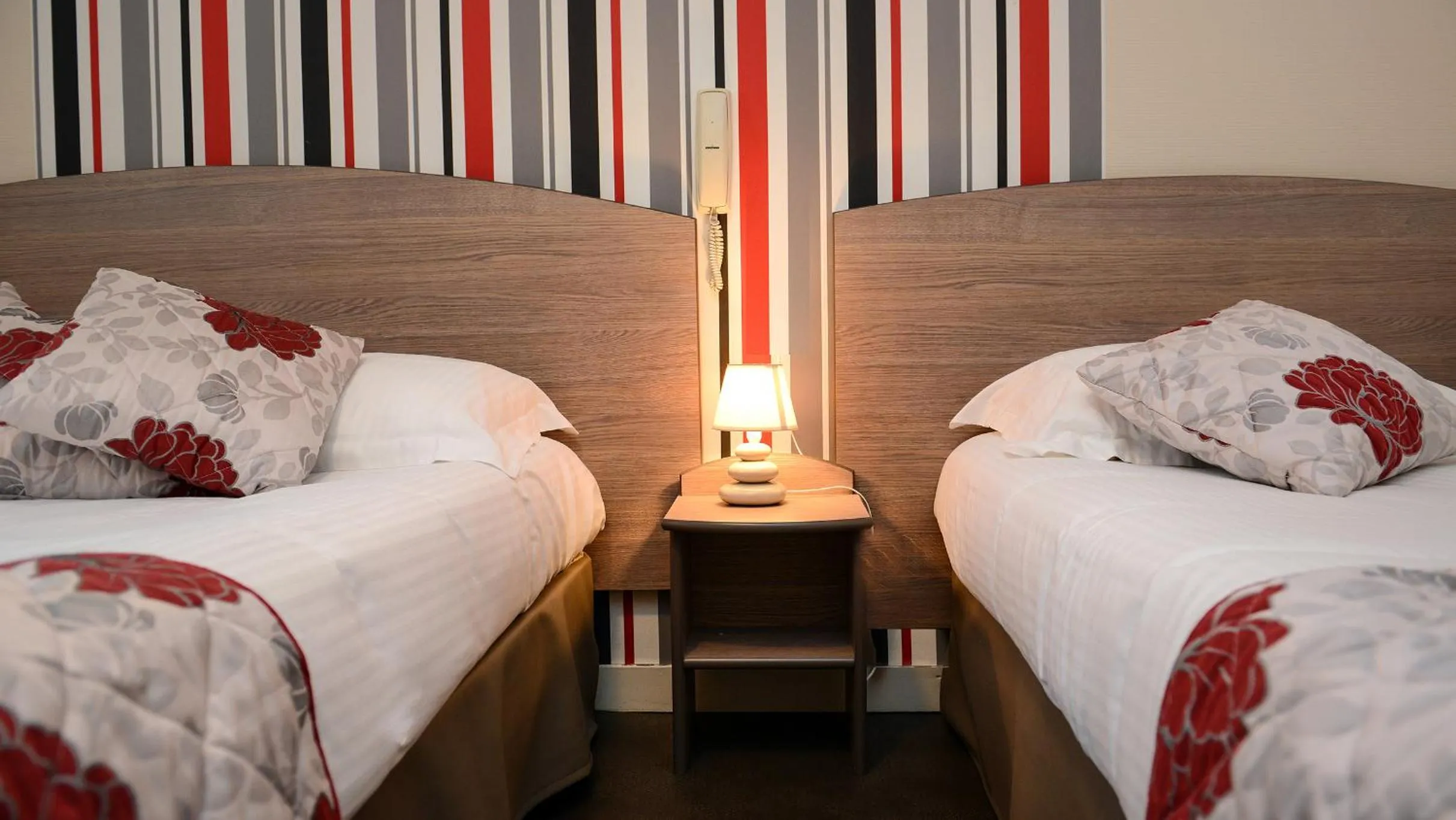 Decorative detail, Bed in Logis Hôtel Andreinia & Cabanes