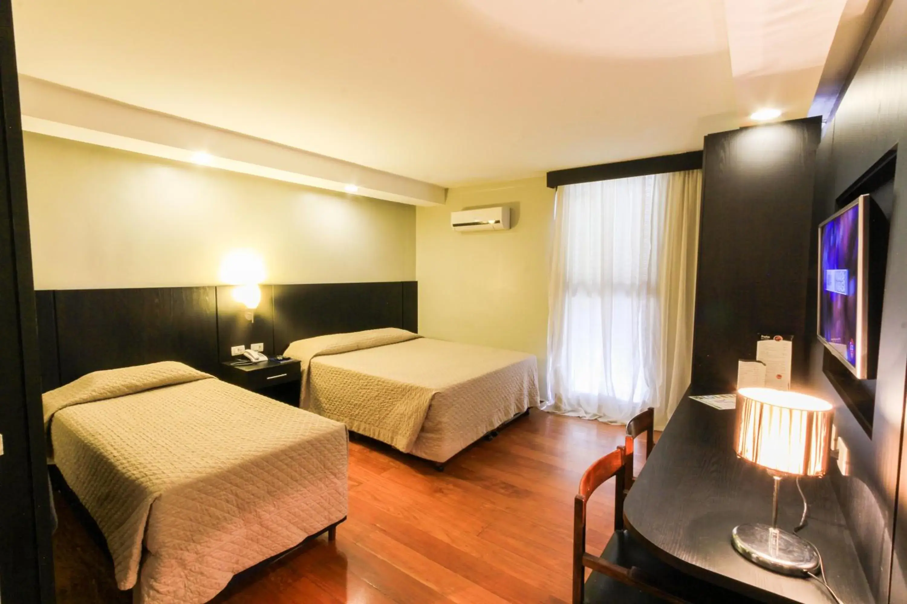 Photo of the whole room, Bed in Hotel Plaza Apolo Photo of the whole room, Bed in Hotel Plaza Apolo