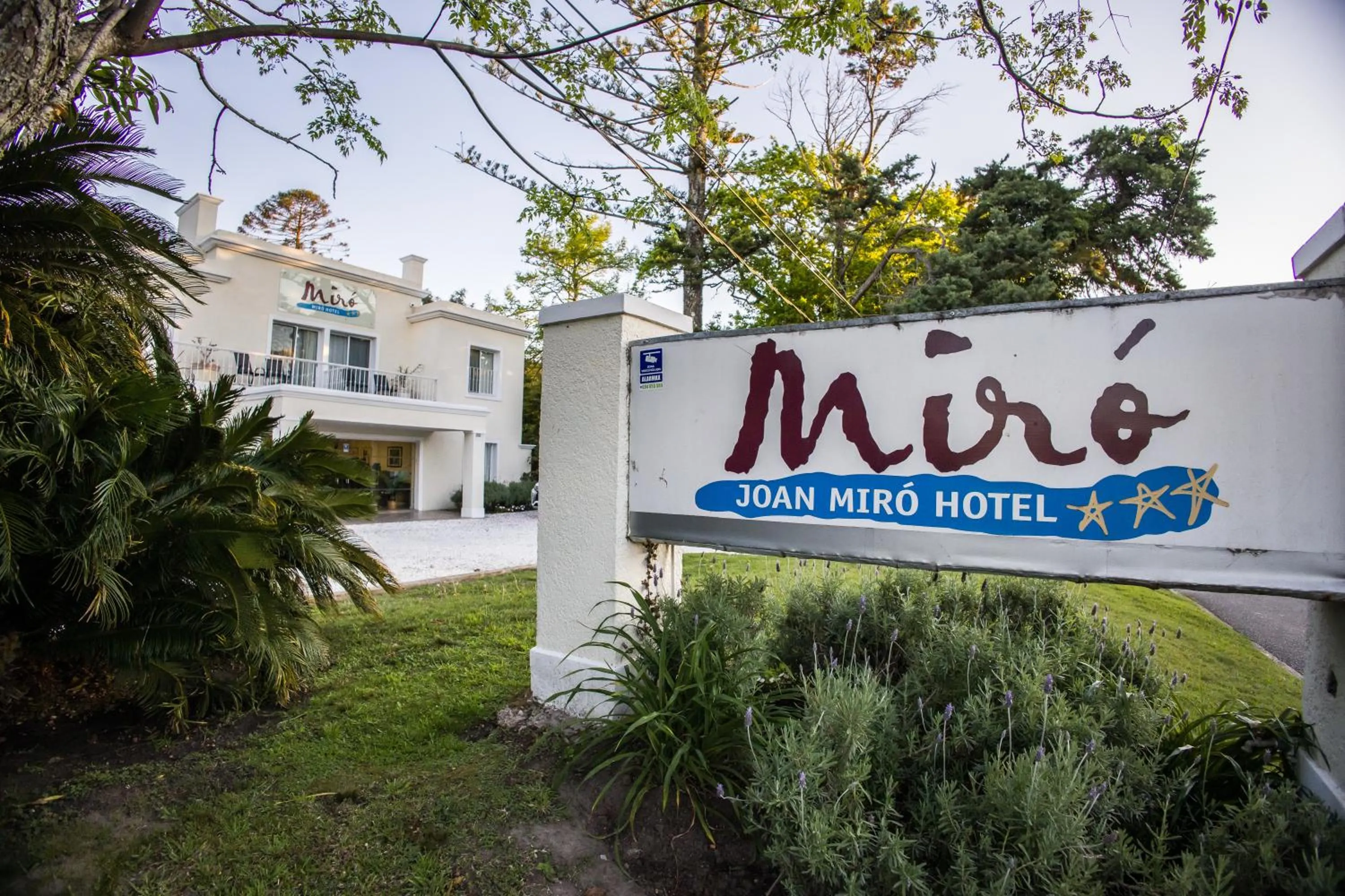 Property building in Joan Miró Hotel