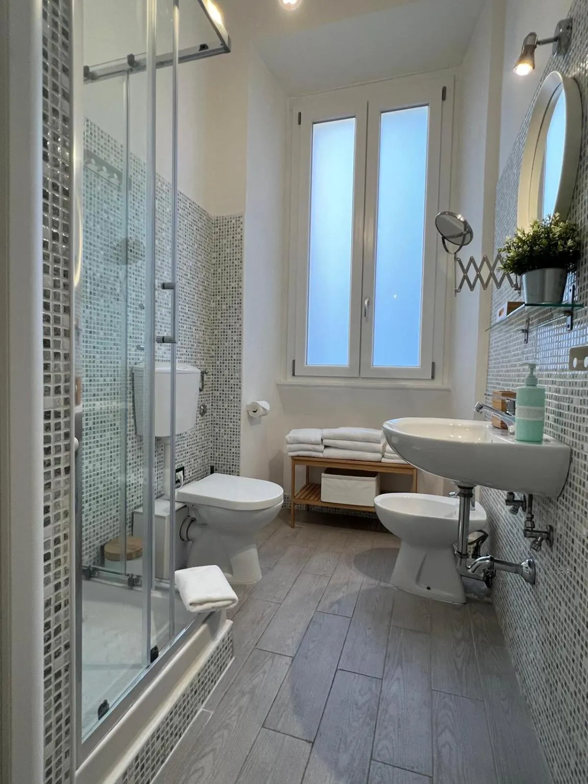 Bathroom in MiRhome Guest House