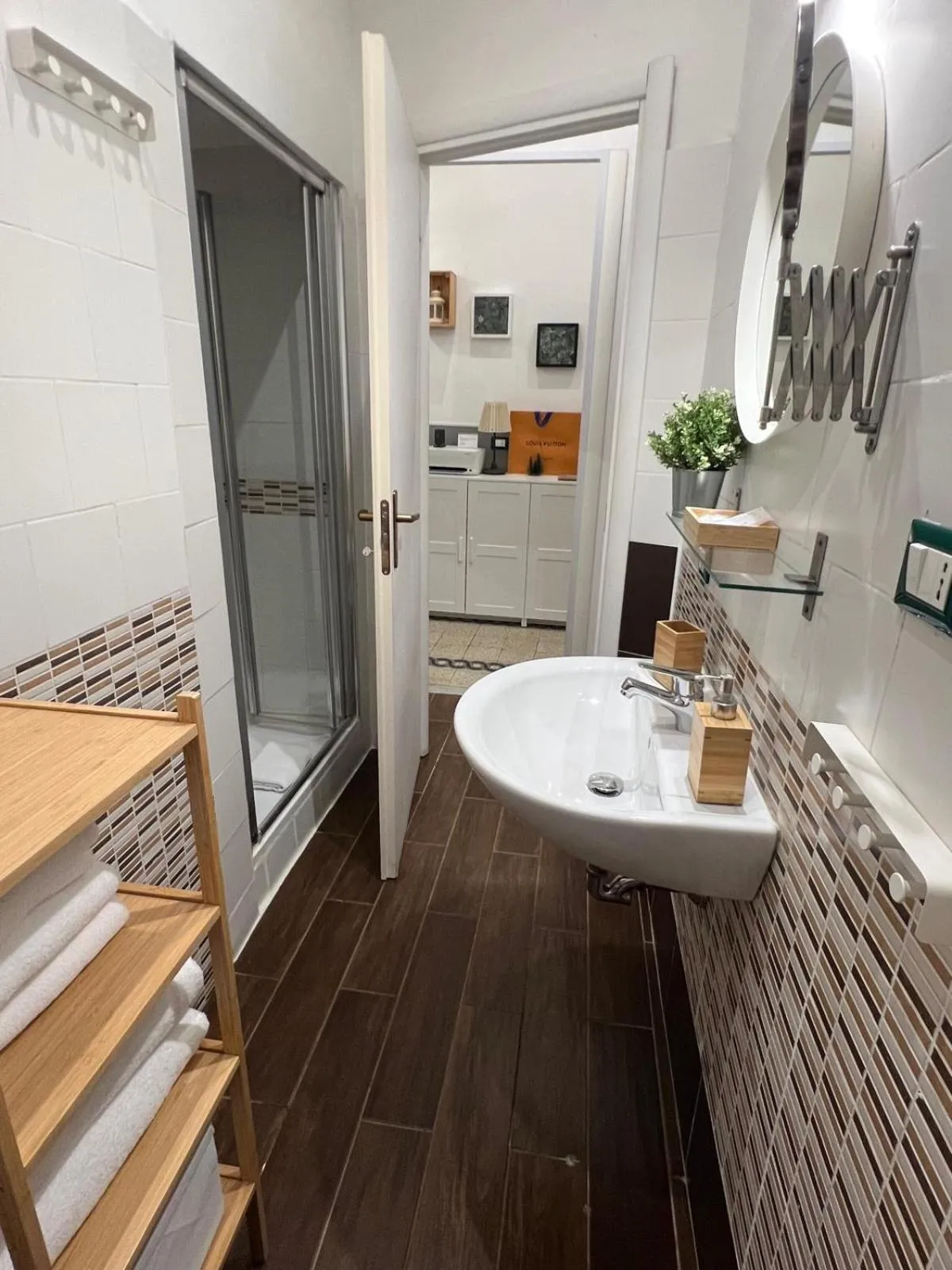 MiRhome Guest House