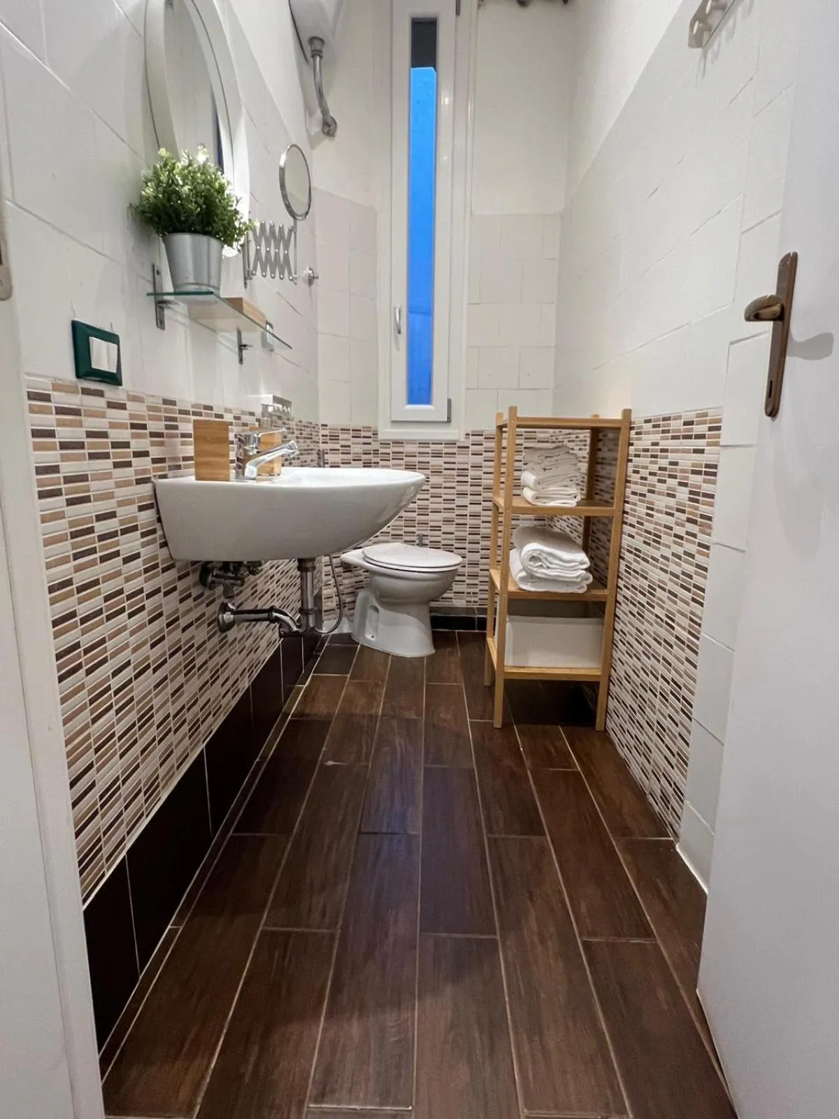 Bathroom in MiRhome Guest House