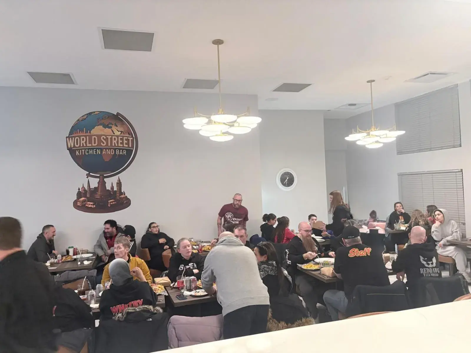 Restaurant/places to eat in Niagara Lodge & Suites Restaurant/places to eat in Niagara Lodge & Suites