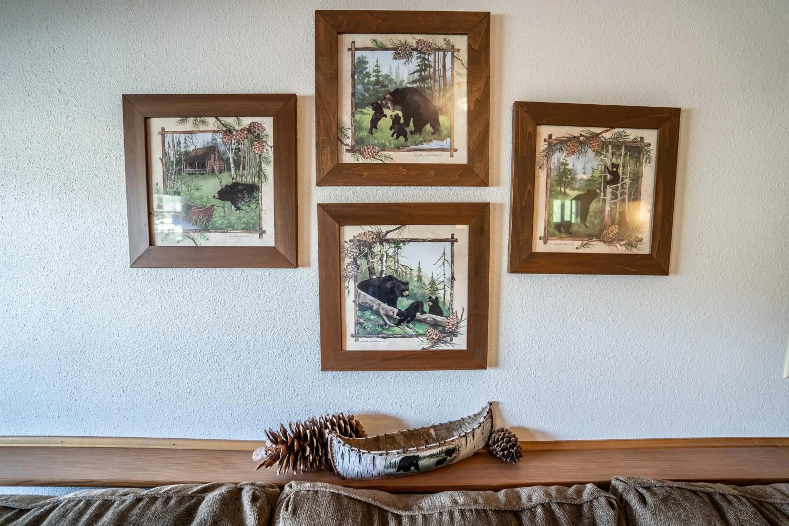 Bears Den Alaska Lodging