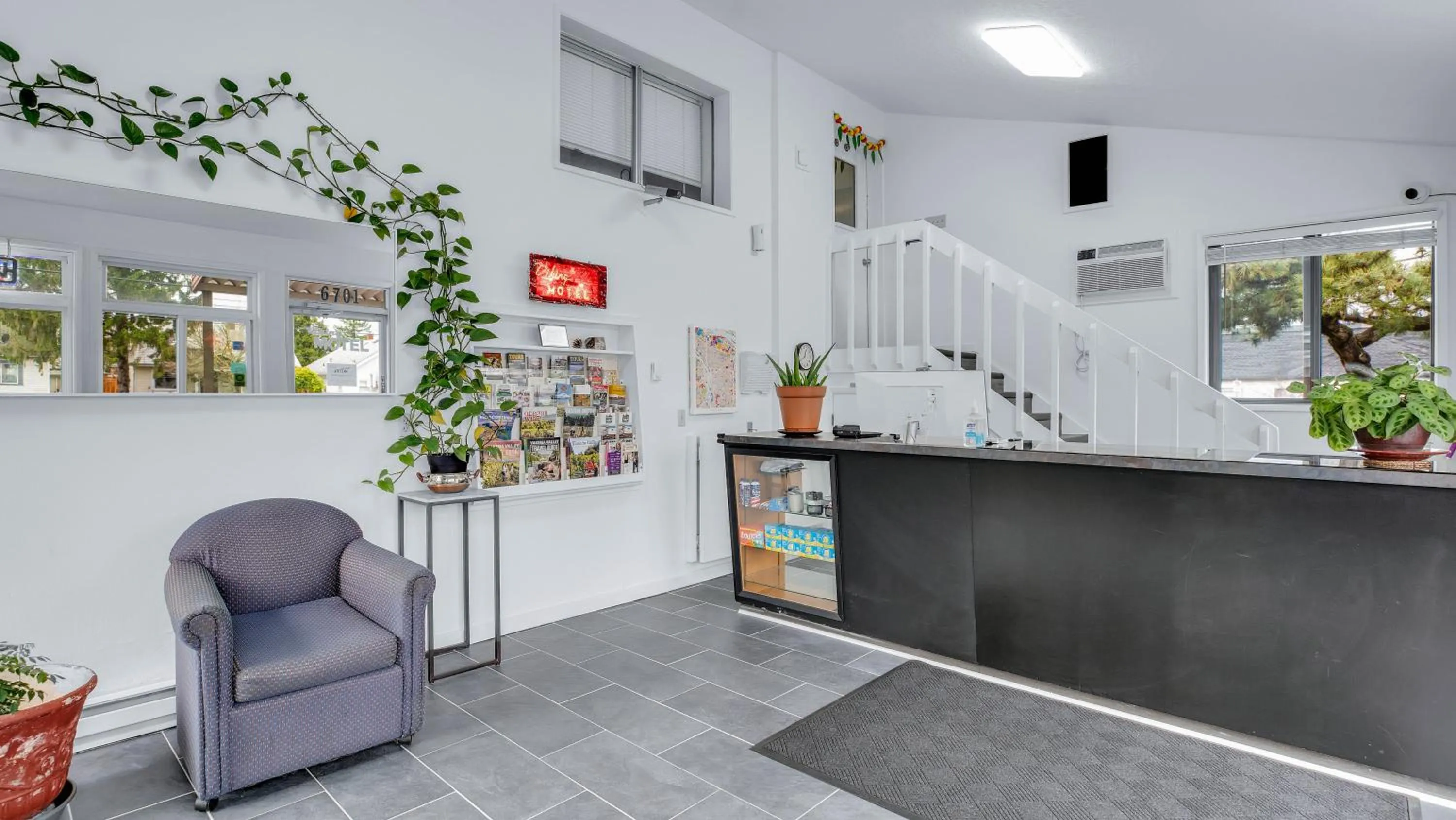 Lobby or reception in Viking Motel