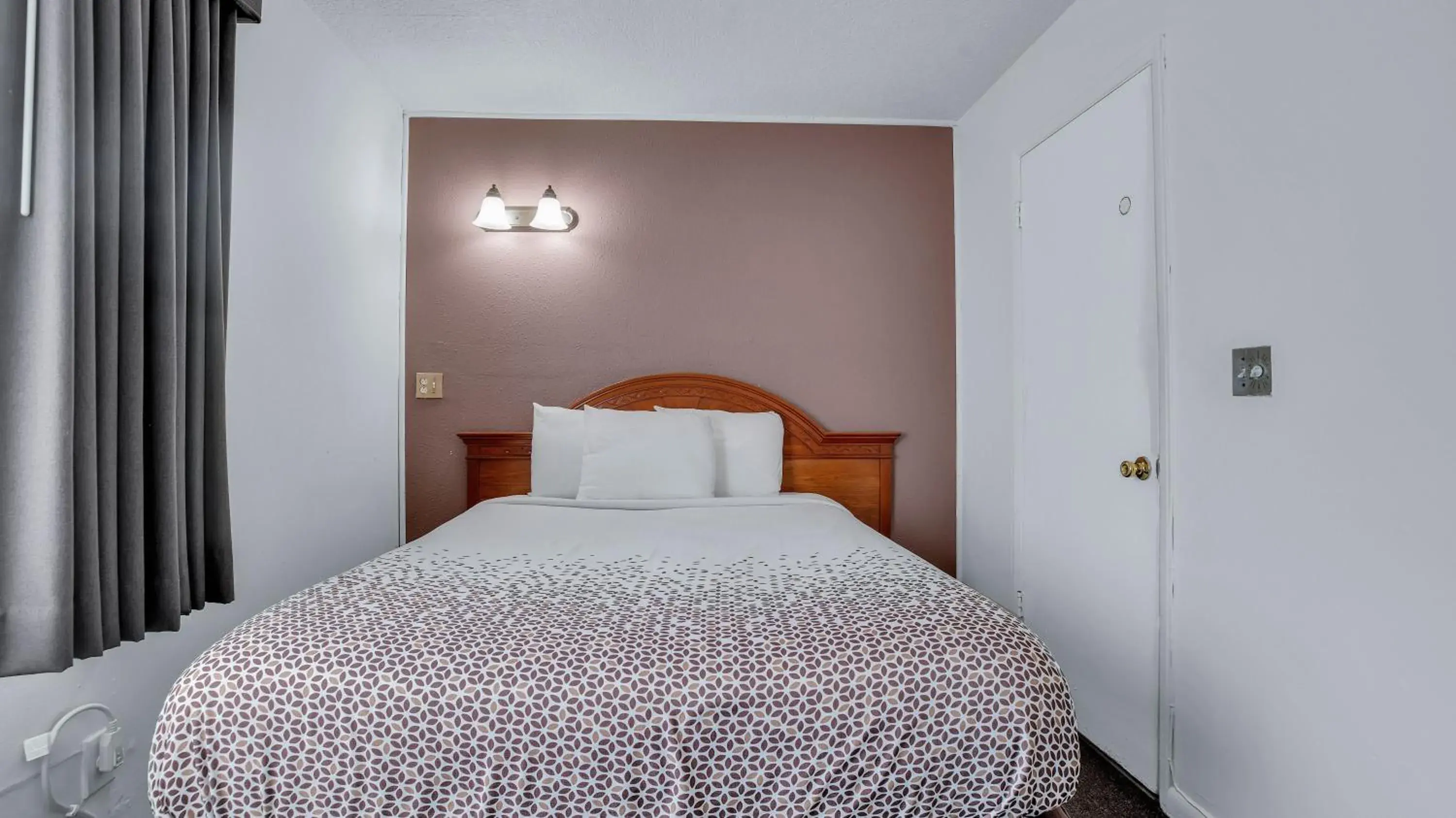 Standard Double Room in Viking Motel Standard Double Room in Viking Motel