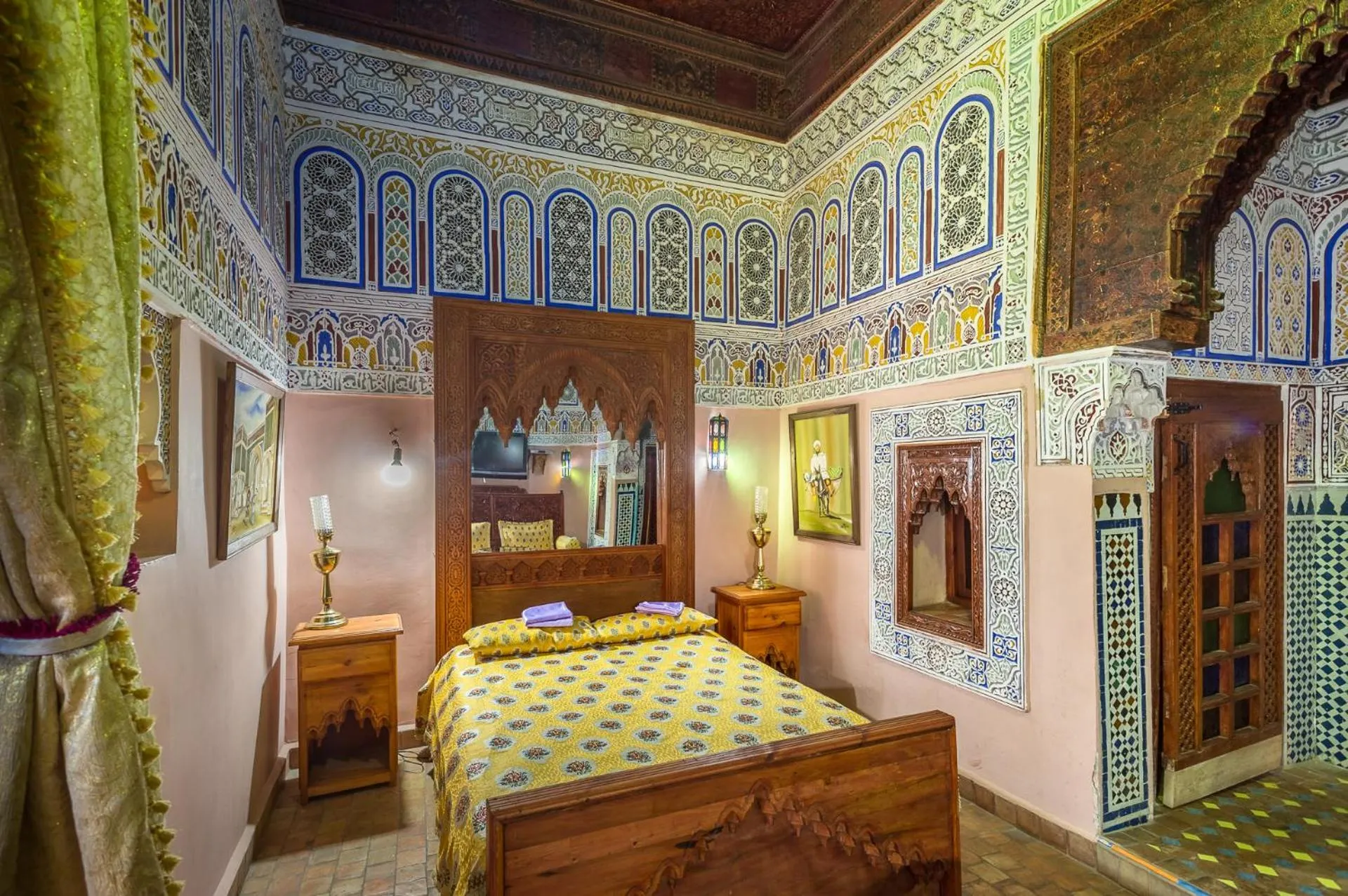 Bed in Riad Hiba