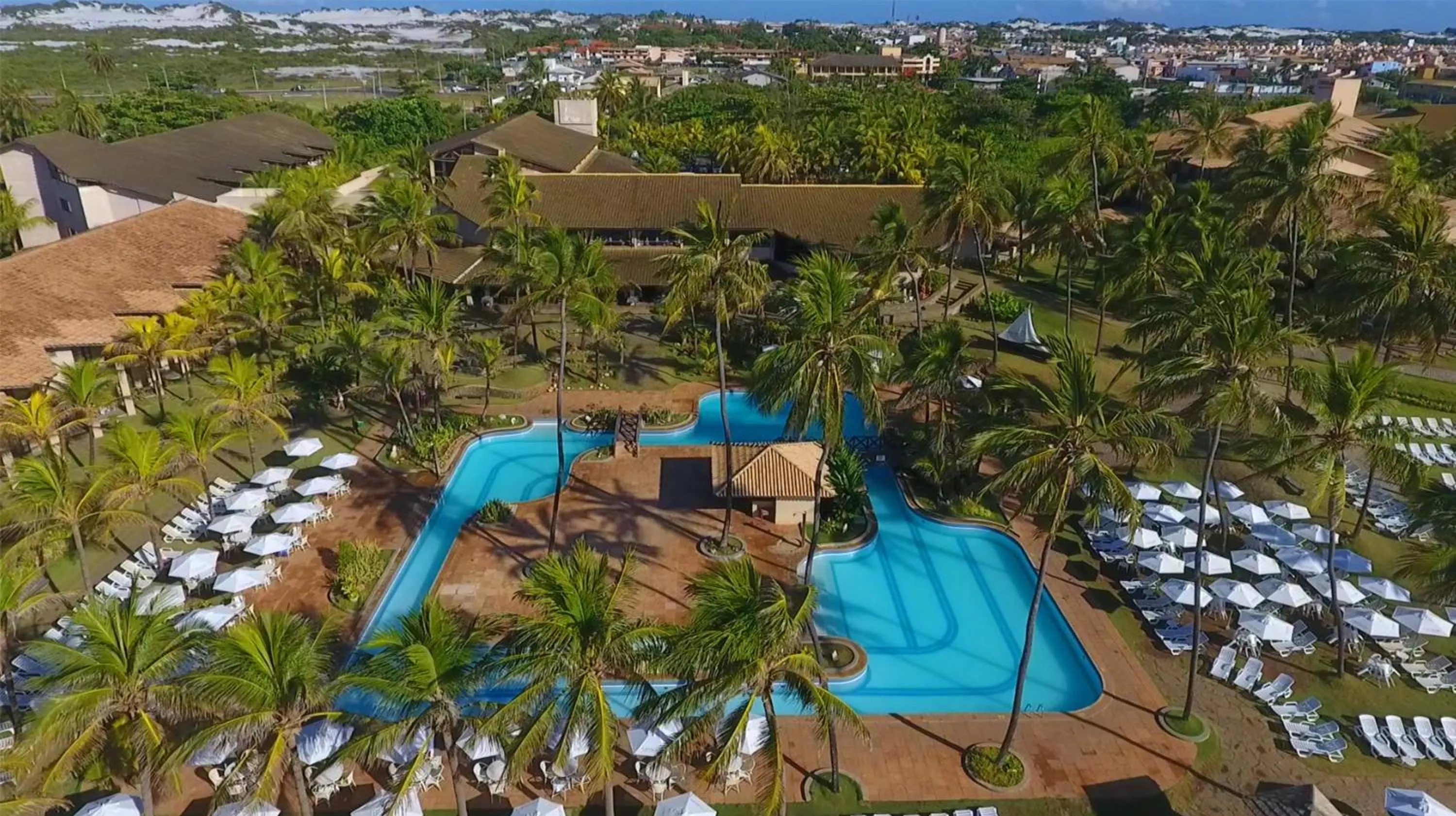 Swimming pool in Catussaba Resort Hotel