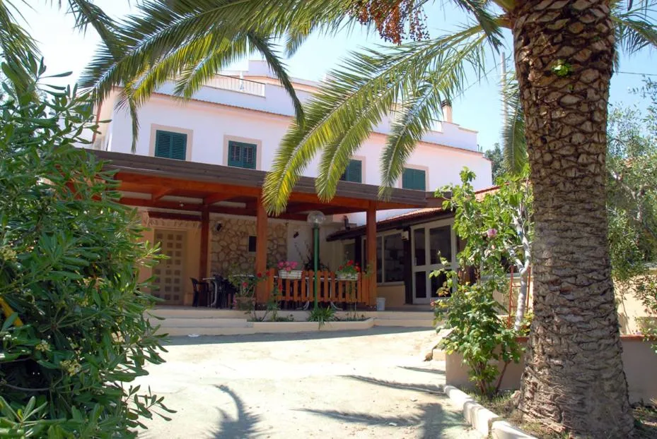 Property building in Hotel Incontro