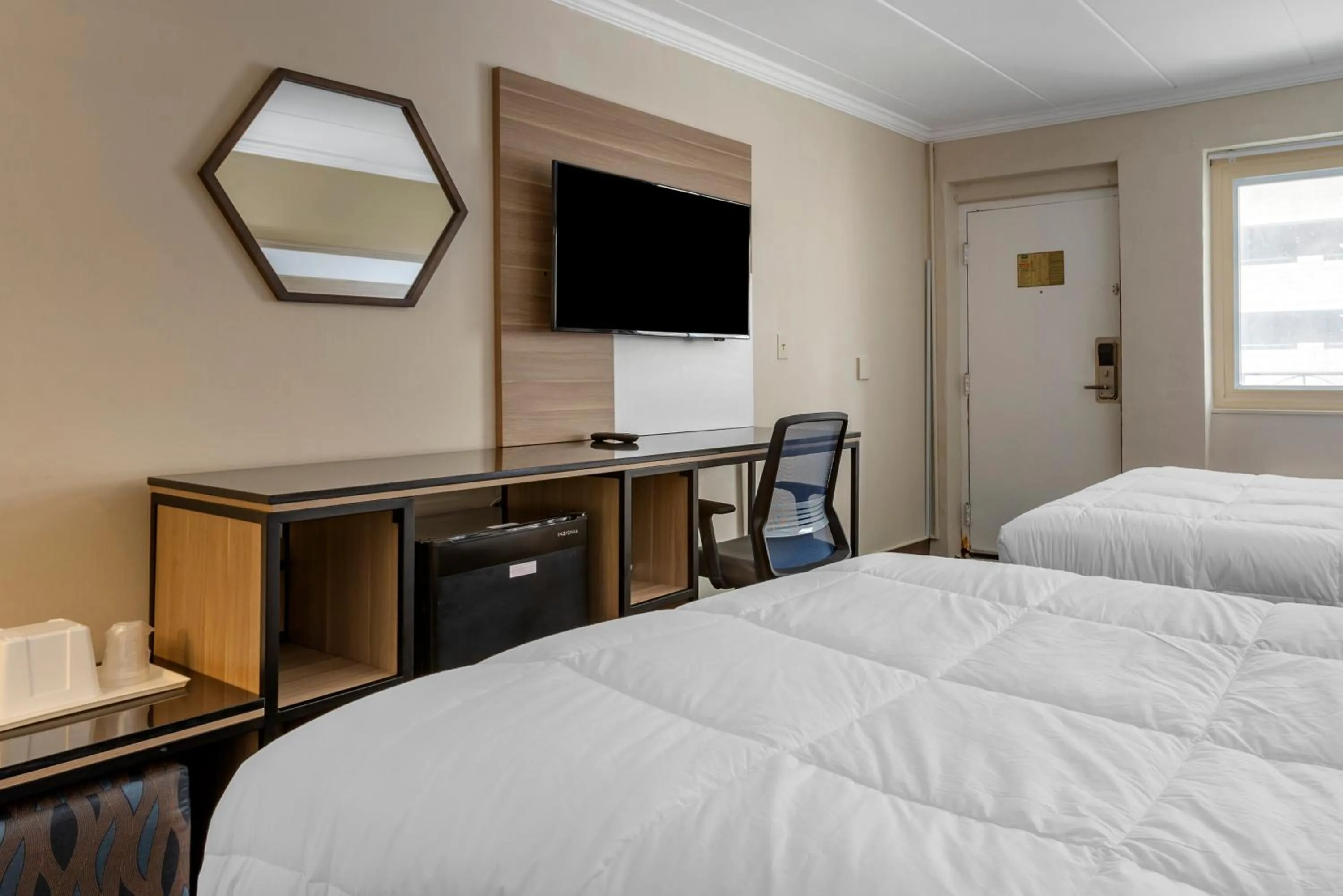 Bed in Rodeway Inn Oceanview