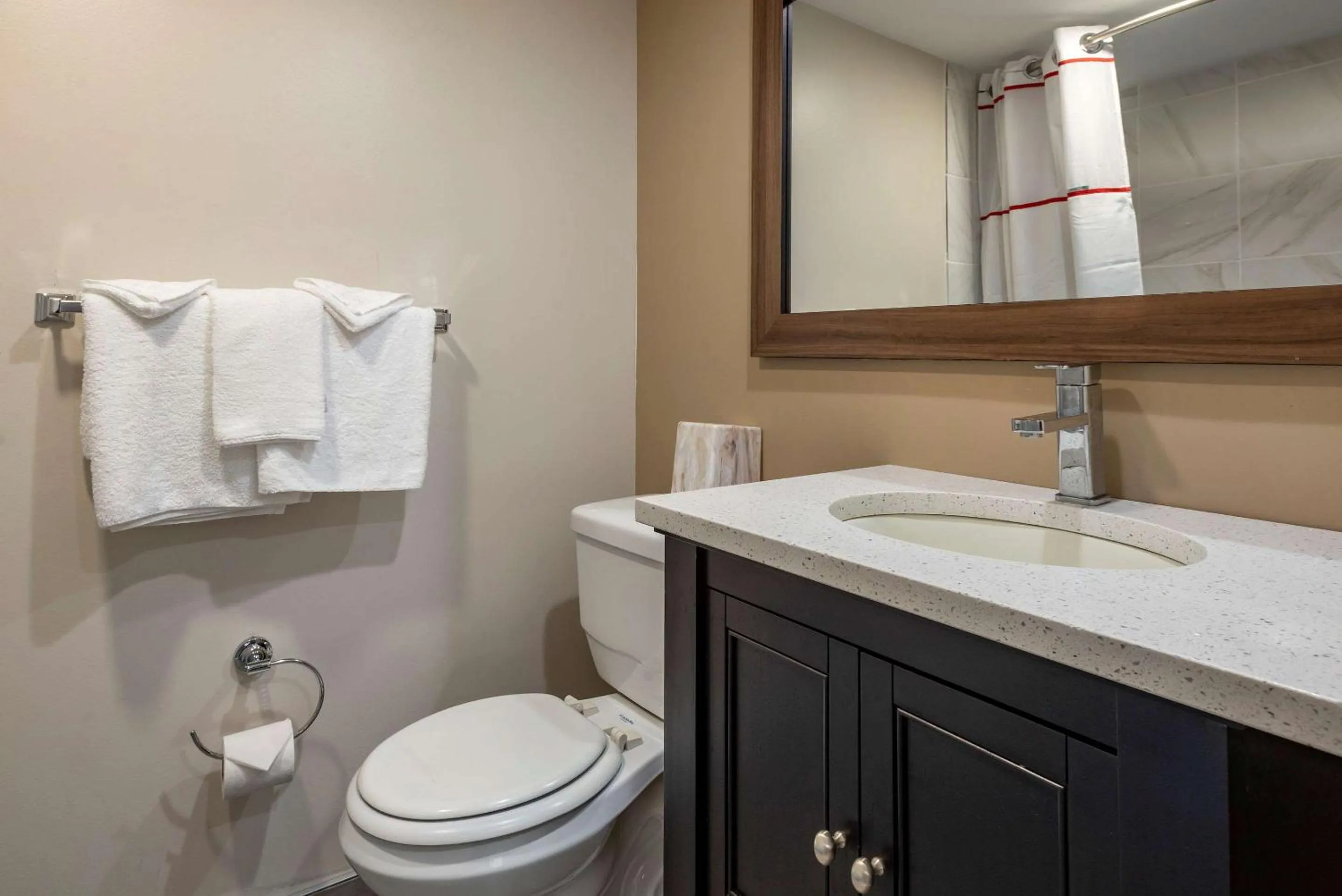 Bathroom in Rodeway Inn Oceanview