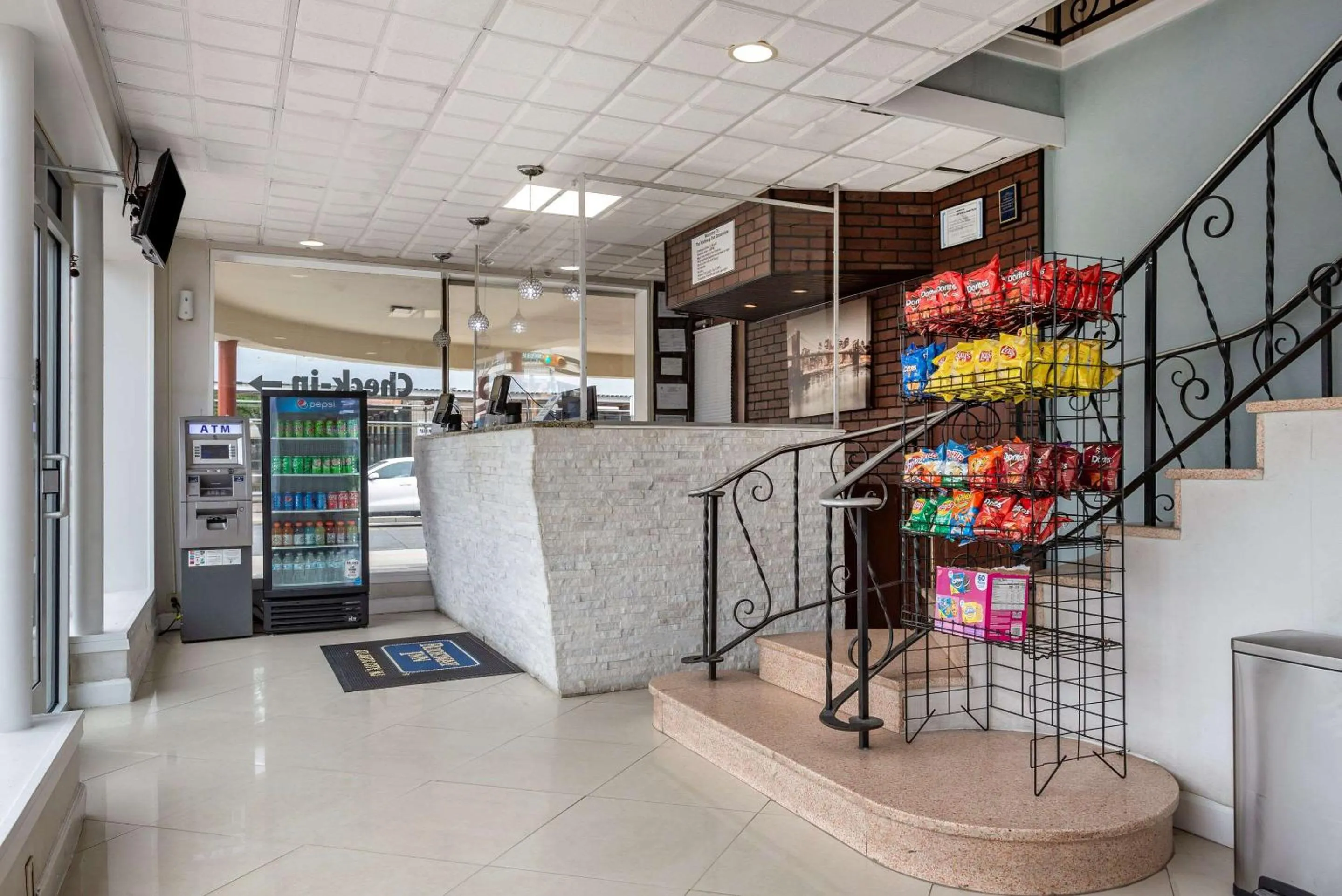 Lobby or reception in Rodeway Inn Oceanview