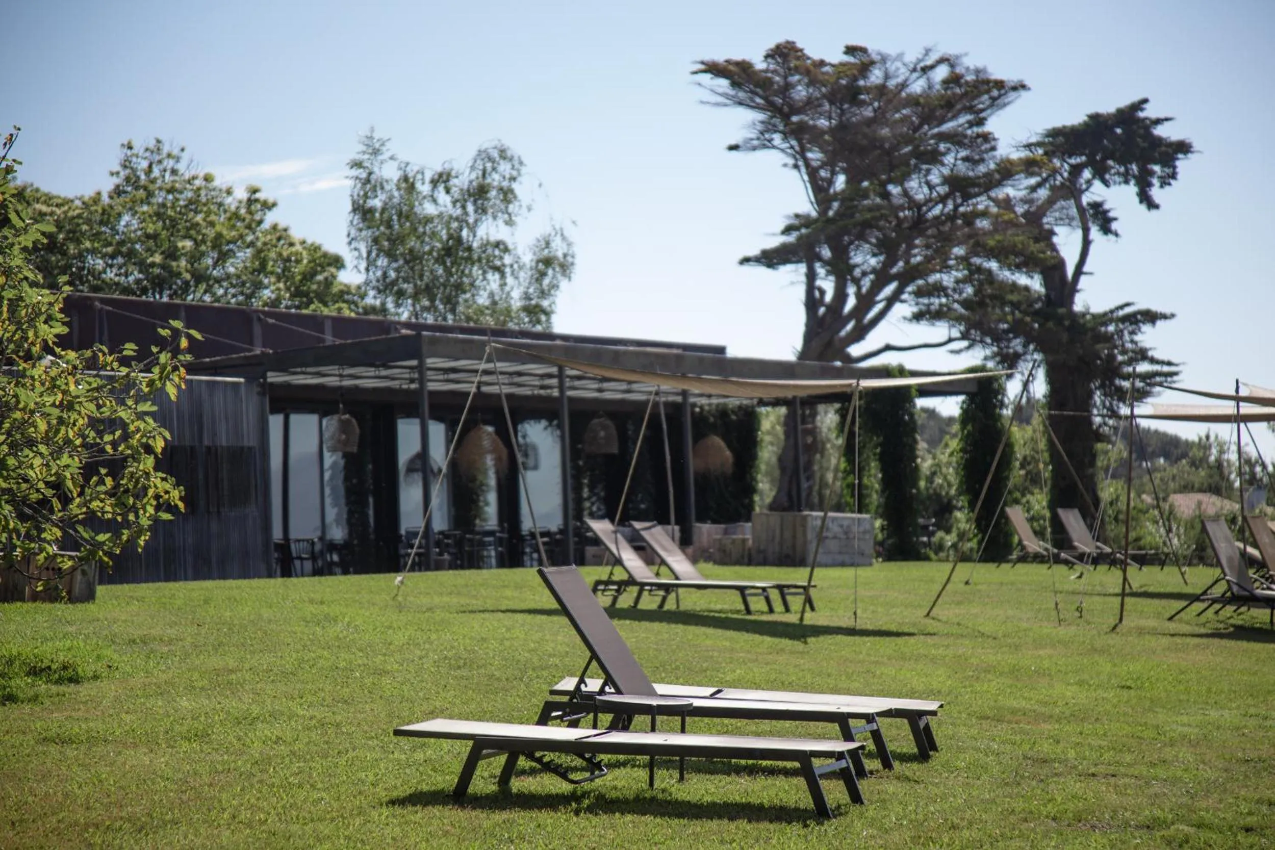 Swimming pool in Château du Clair de Lune - Boutique Luxury Hotel