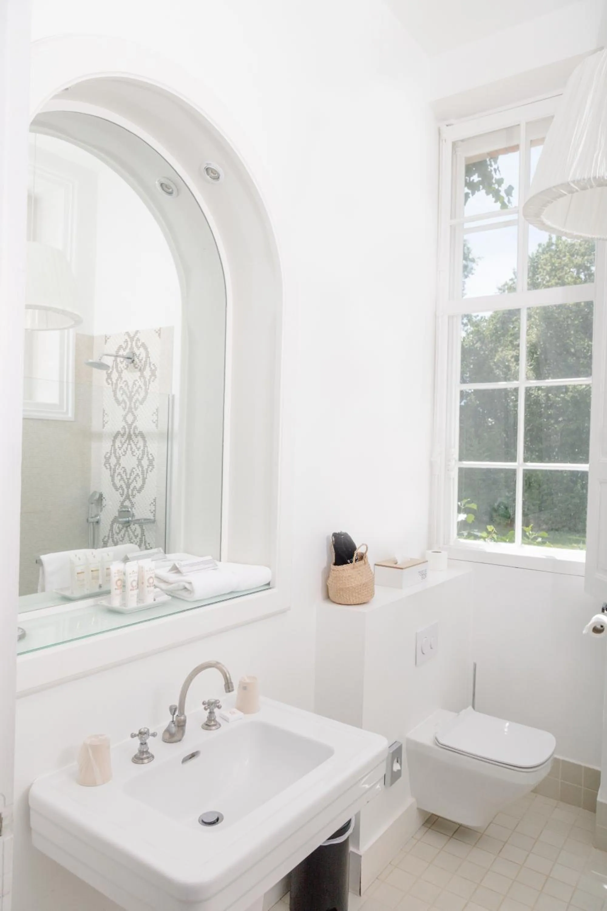 Bathroom in Château du Clair de Lune - Boutique Luxury Hotel