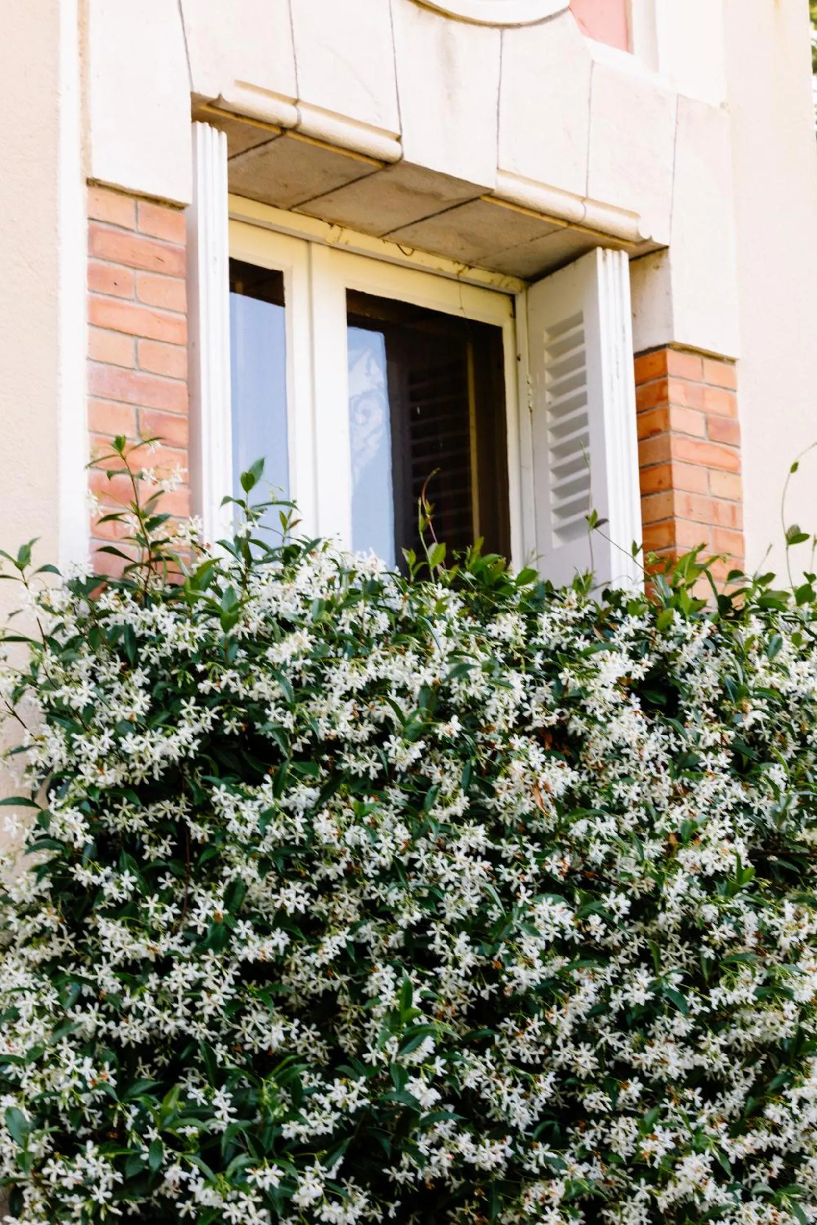 Garden view in Château du Clair de Lune - Boutique Luxury Hotel
