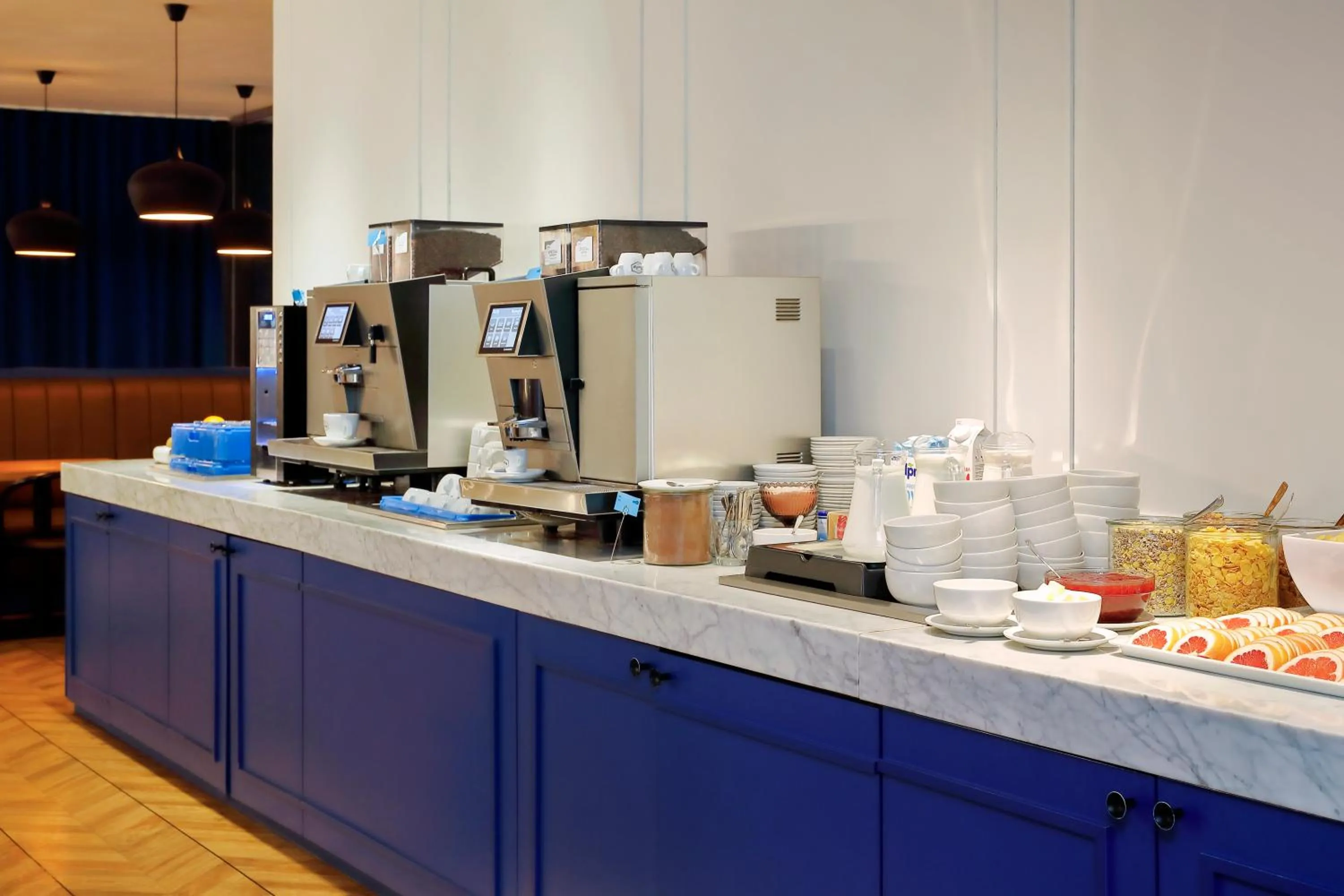 Breakfast in Metropol Hotel