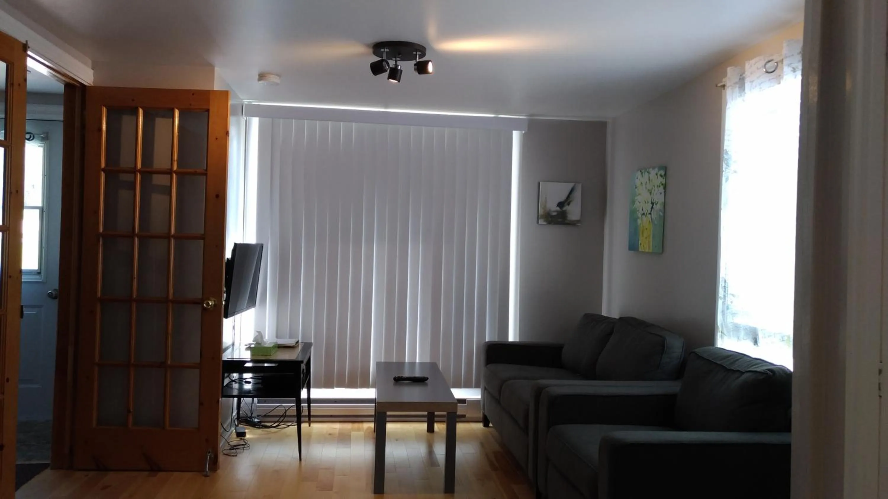 Communal lounge/ TV room in Les Appartements de La Bergeronnette