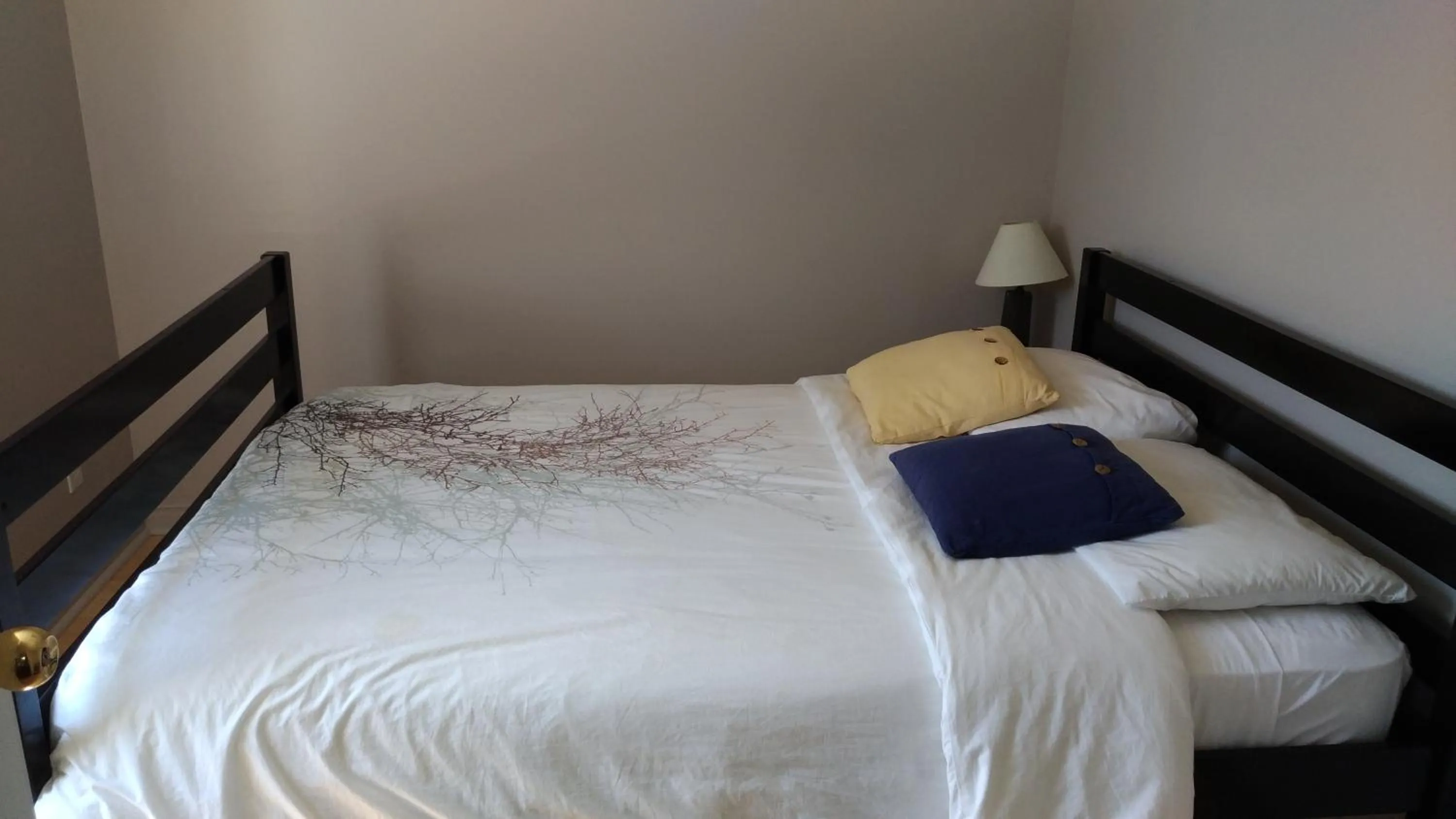 Bedroom, Bed in Les Appartements de La Bergeronnette