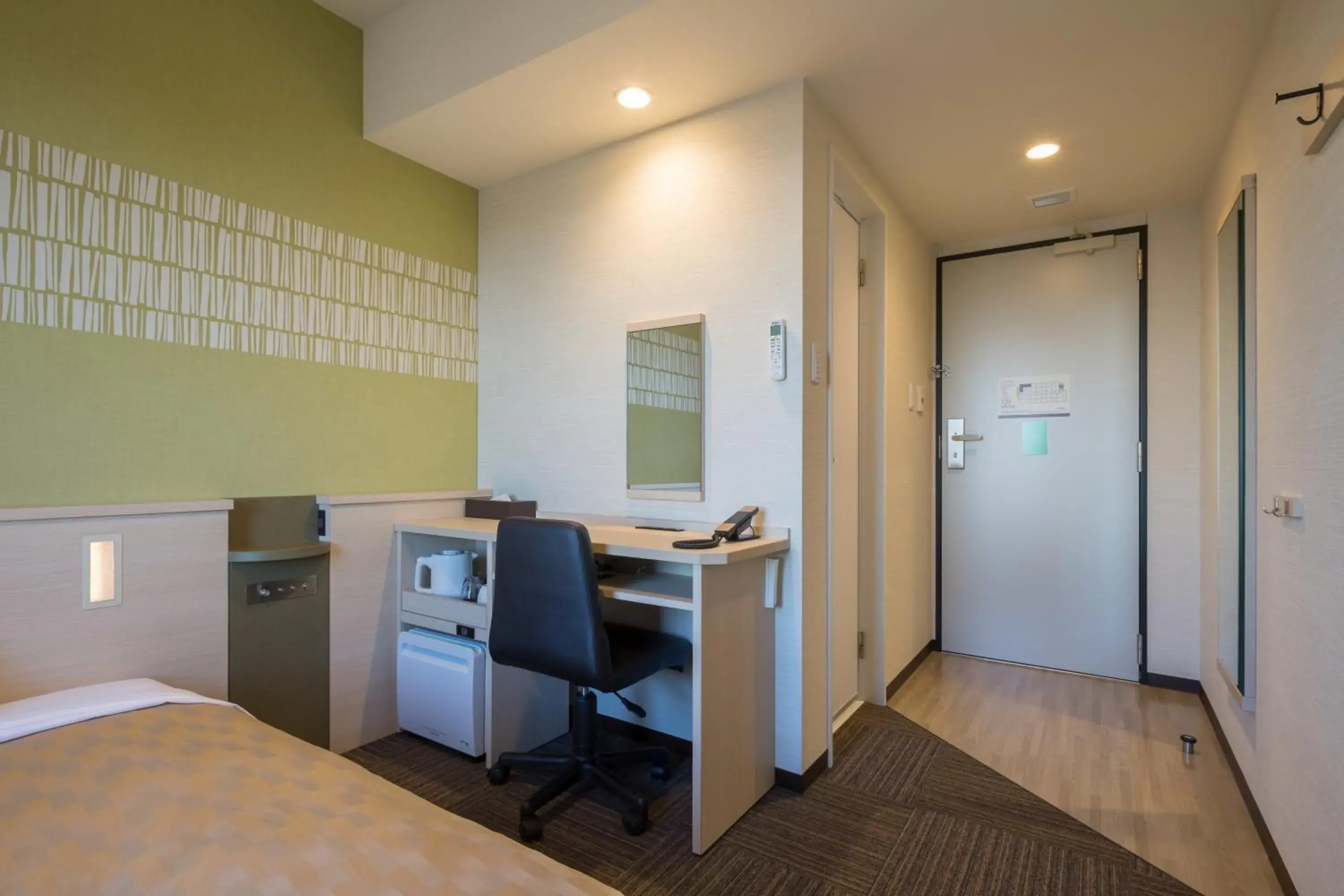 Photo of the whole room, Bed in Sanco Inn Iseshi-Ekimae Shikinoyu Photo of the whole room, Bed in Sanco Inn Iseshi-Ekimae Shikinoyu