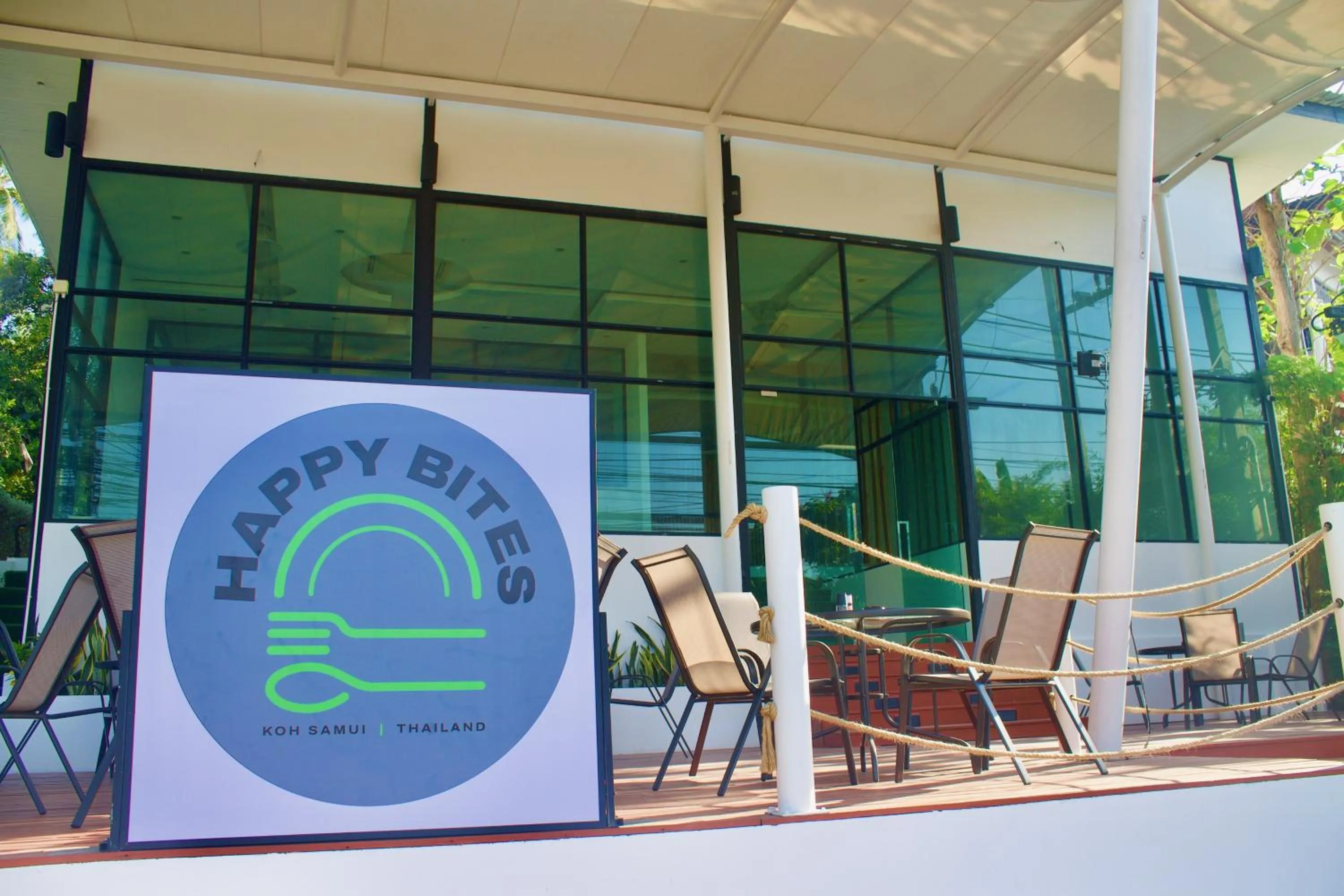 Restaurant/places to eat in Alpha Gay Resort & Spa - Men Only