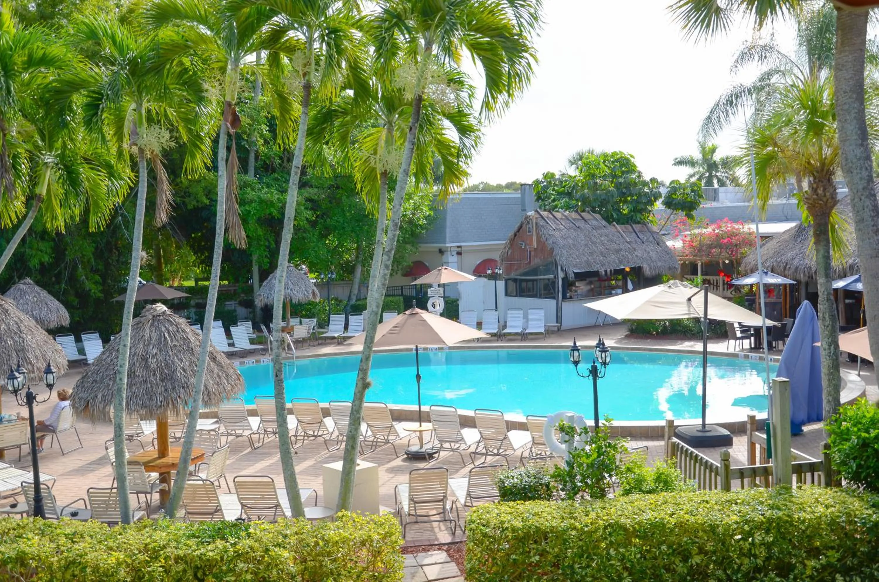 Property building in Gulfcoast Inn Naples