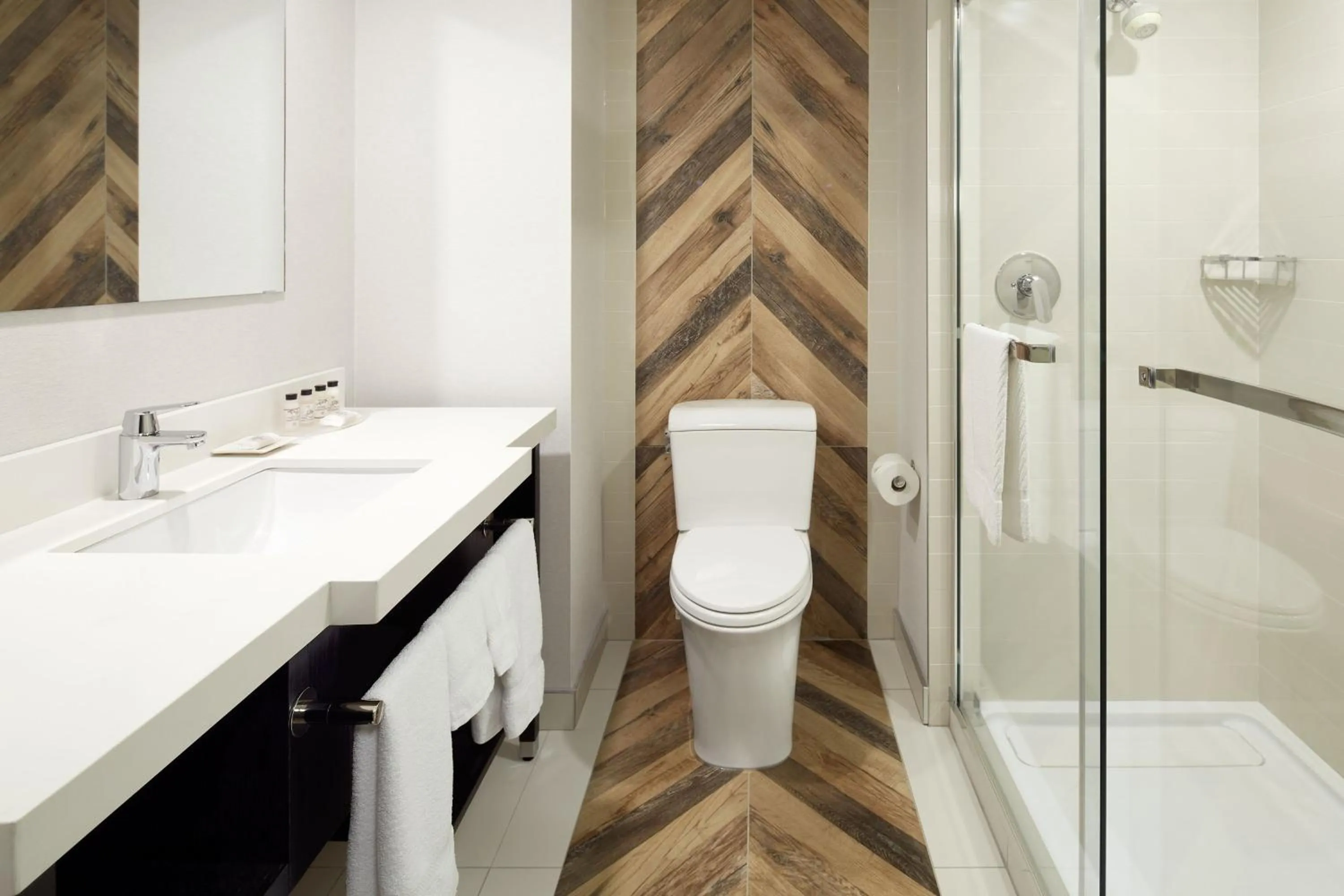 Bathroom in Delta Hotels by Marriott Sherbrooke Conference Centre