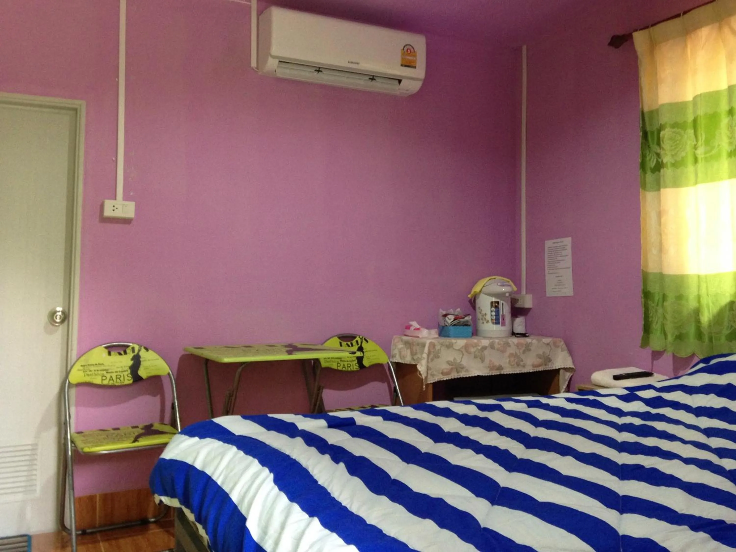 Bedroom, Bed in Areeya Resort