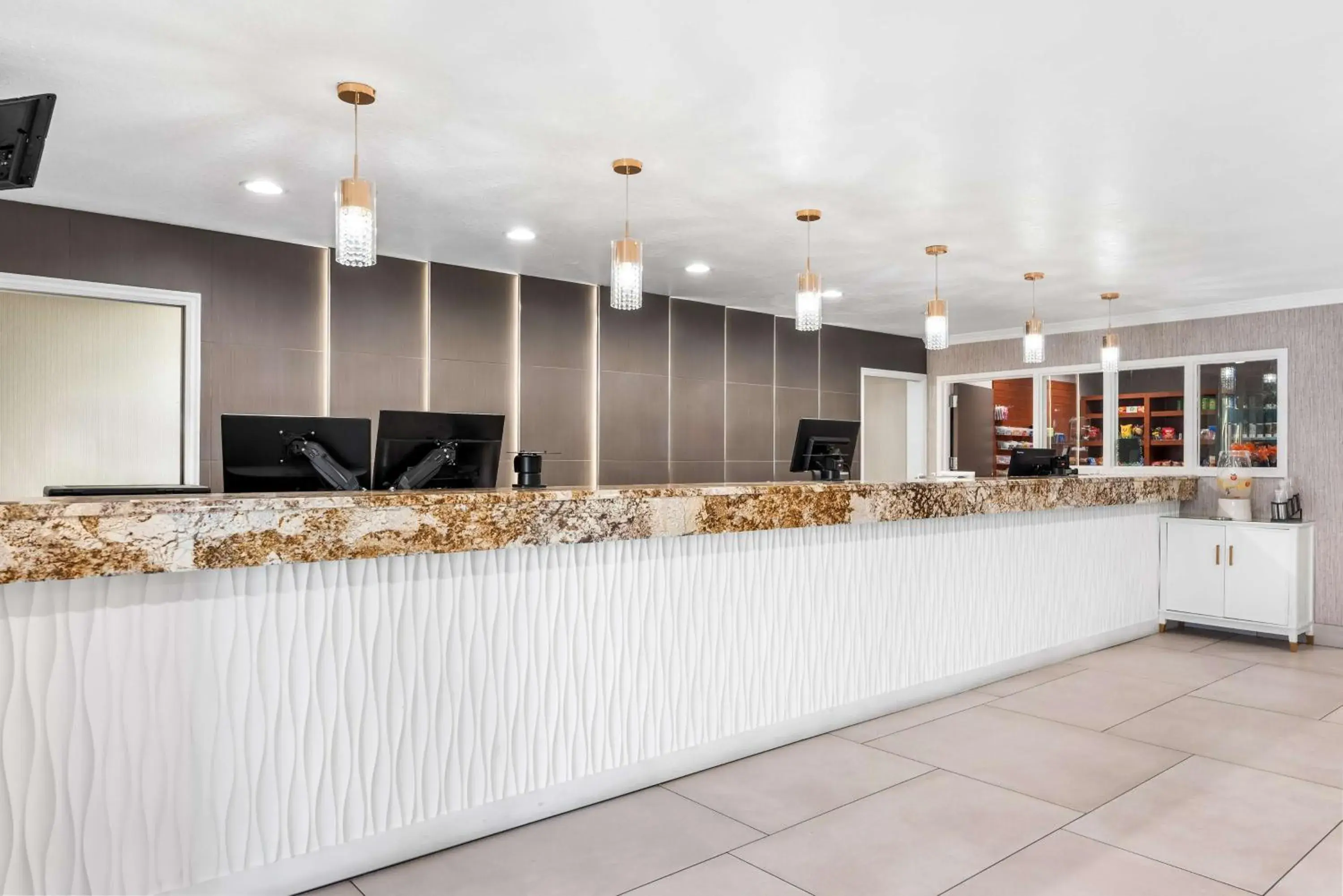 Lobby or reception in Best Western Plus Abbey Inn Lobby or reception in Best Western Plus Abbey Inn